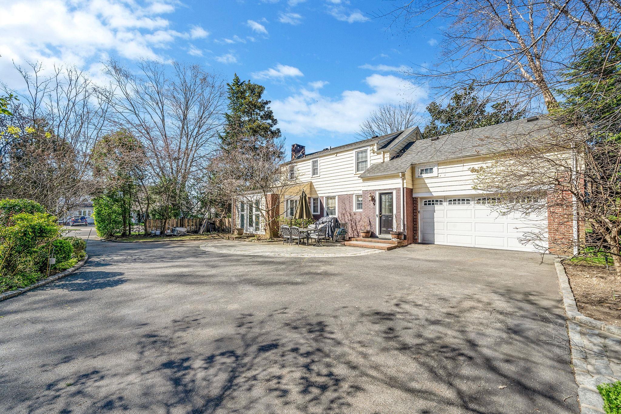 Single Family Prospect  Nassau County, NY 11530, MLS-851054-29