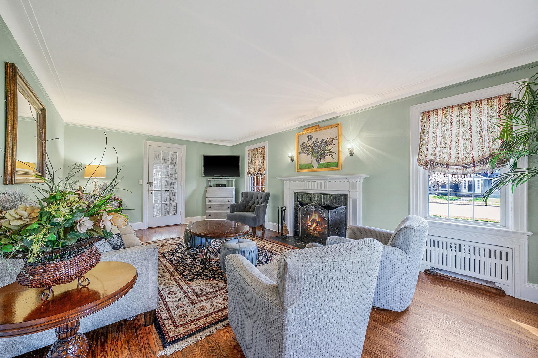 Single Family Prospect  Nassau County, NY 11530, MLS-851054-7