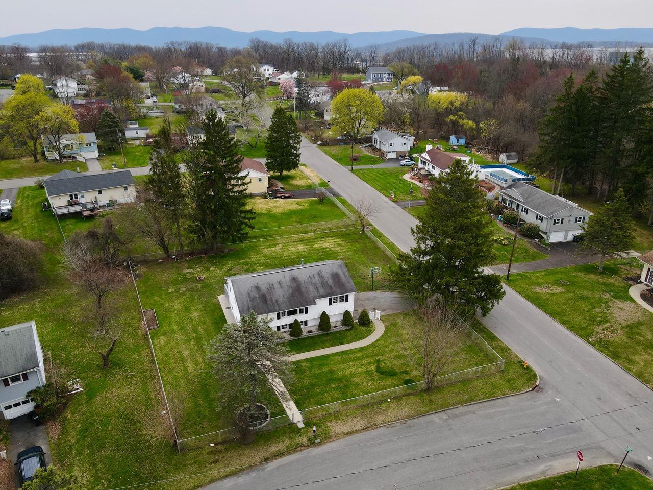 Single Family Stirrup  Orange County, NY 12550, MLS-851058-36