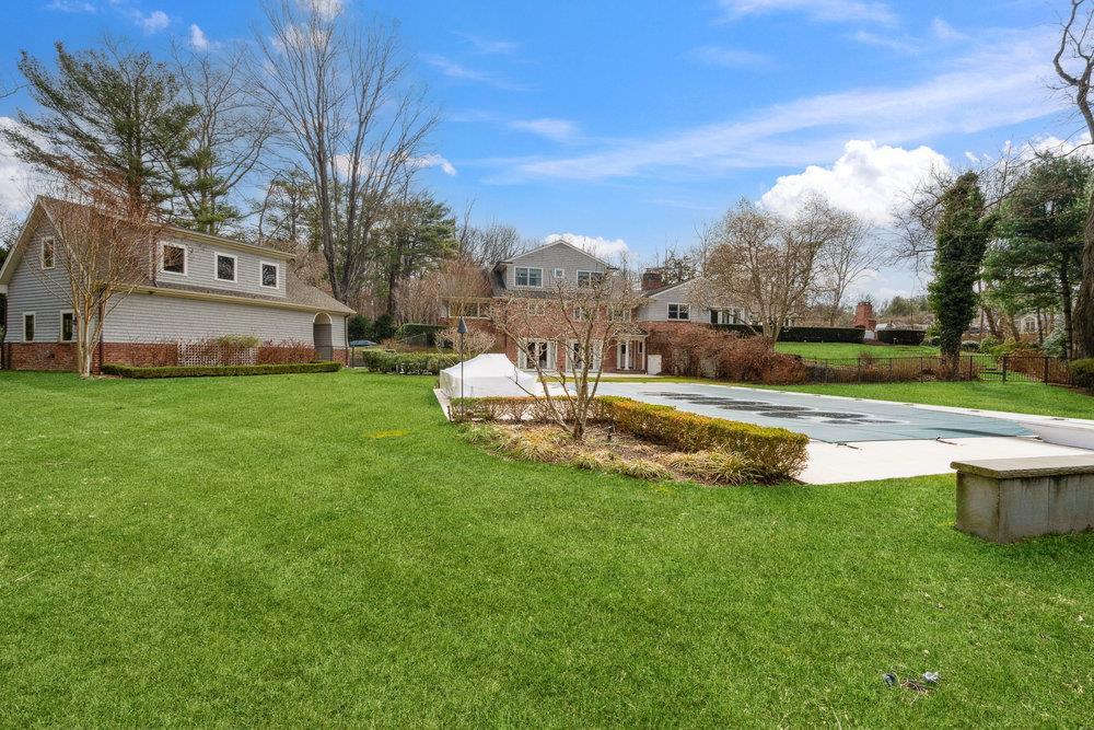 Single Family Wheatley  Nassau County, NY 11568, MLS-851060-48