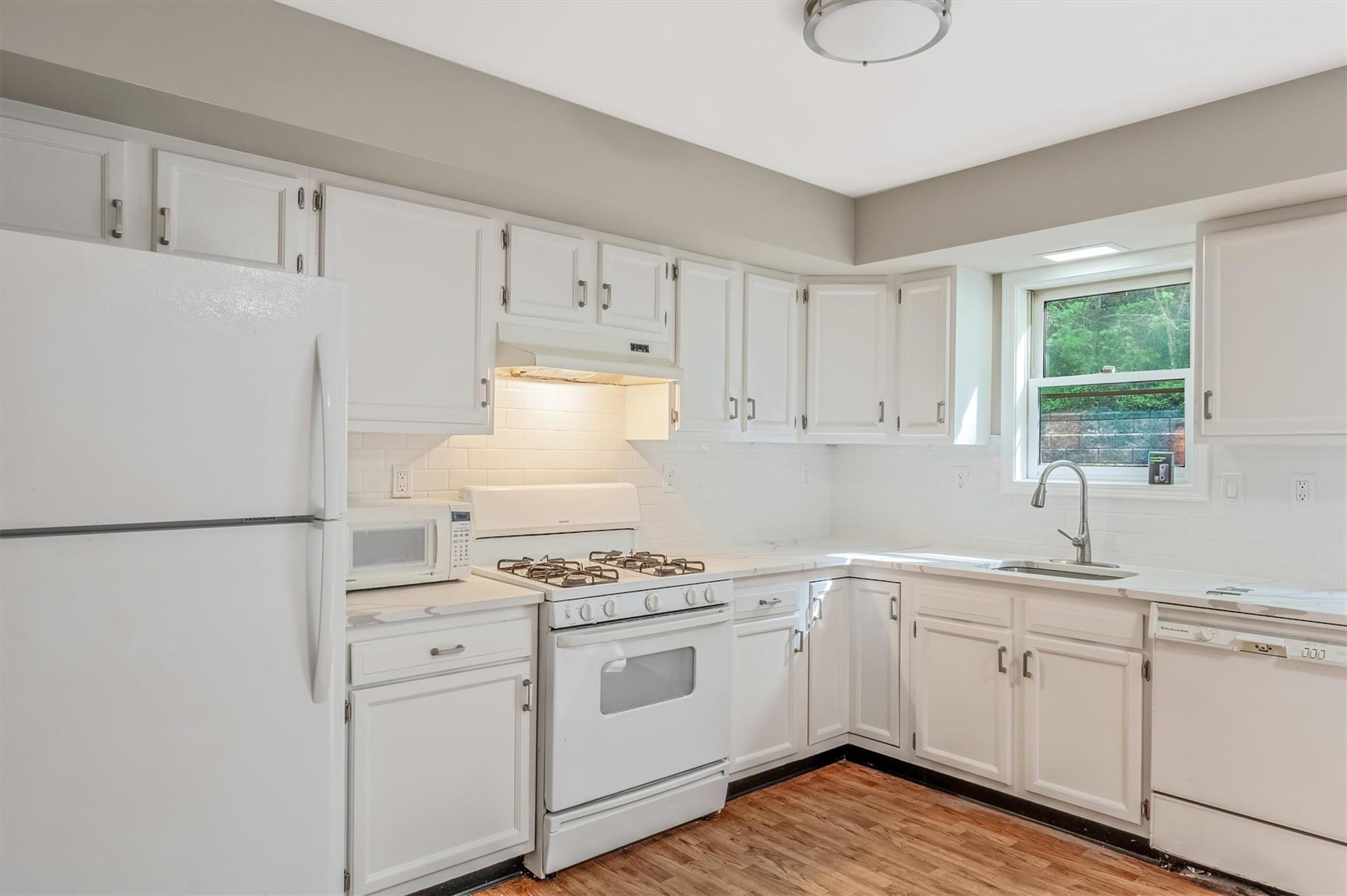 Single Family Foltim  Rockland County, NY 10920, MLS-851071-9