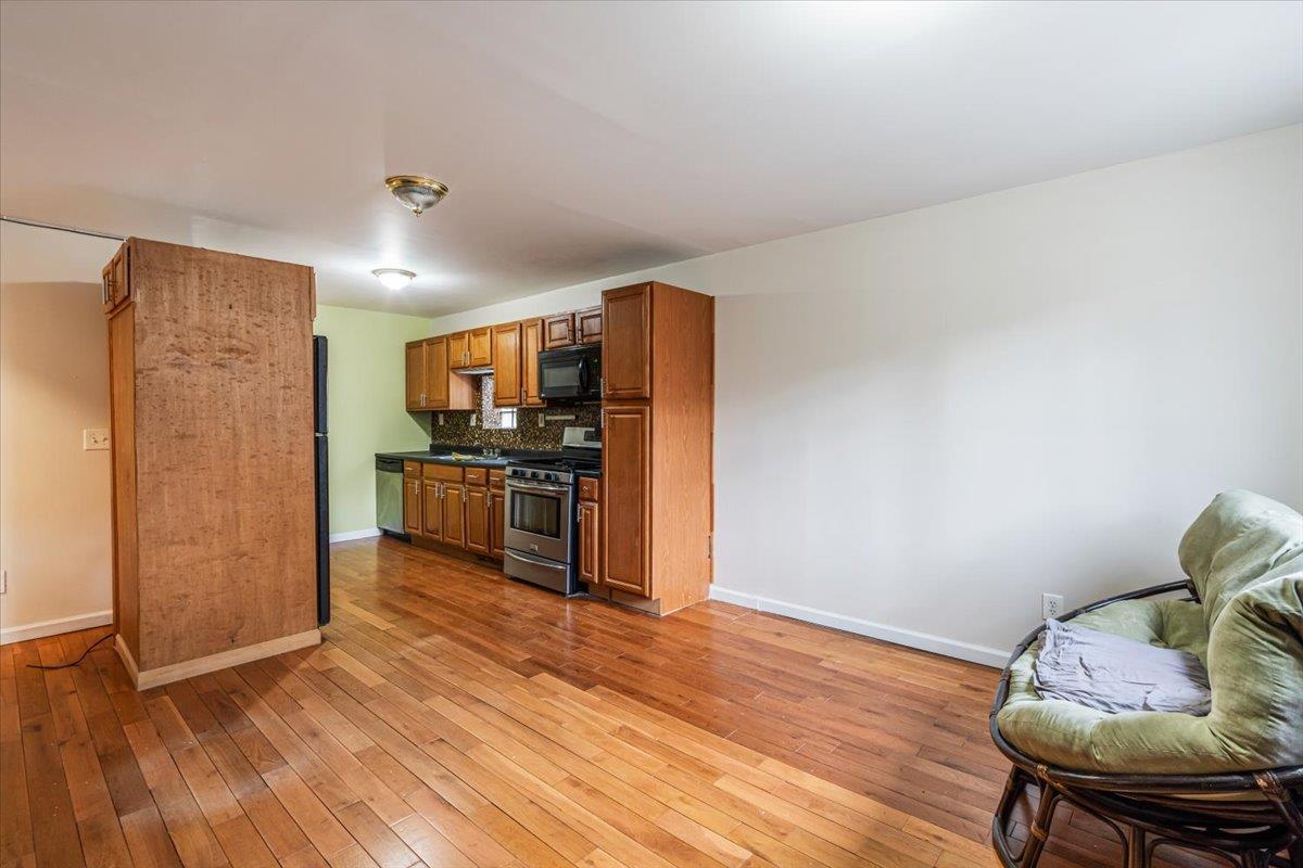 Single Family Franklin  Brooklyn, NY 11238, MLS-851073-2
