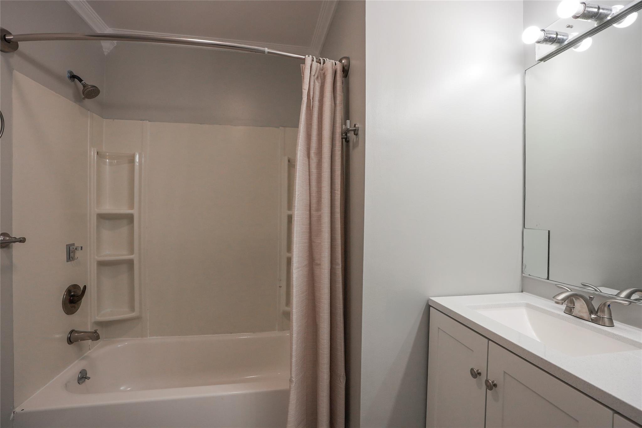 Single Family Hollywood  Westchester County, NY 10547, MLS-851101-19