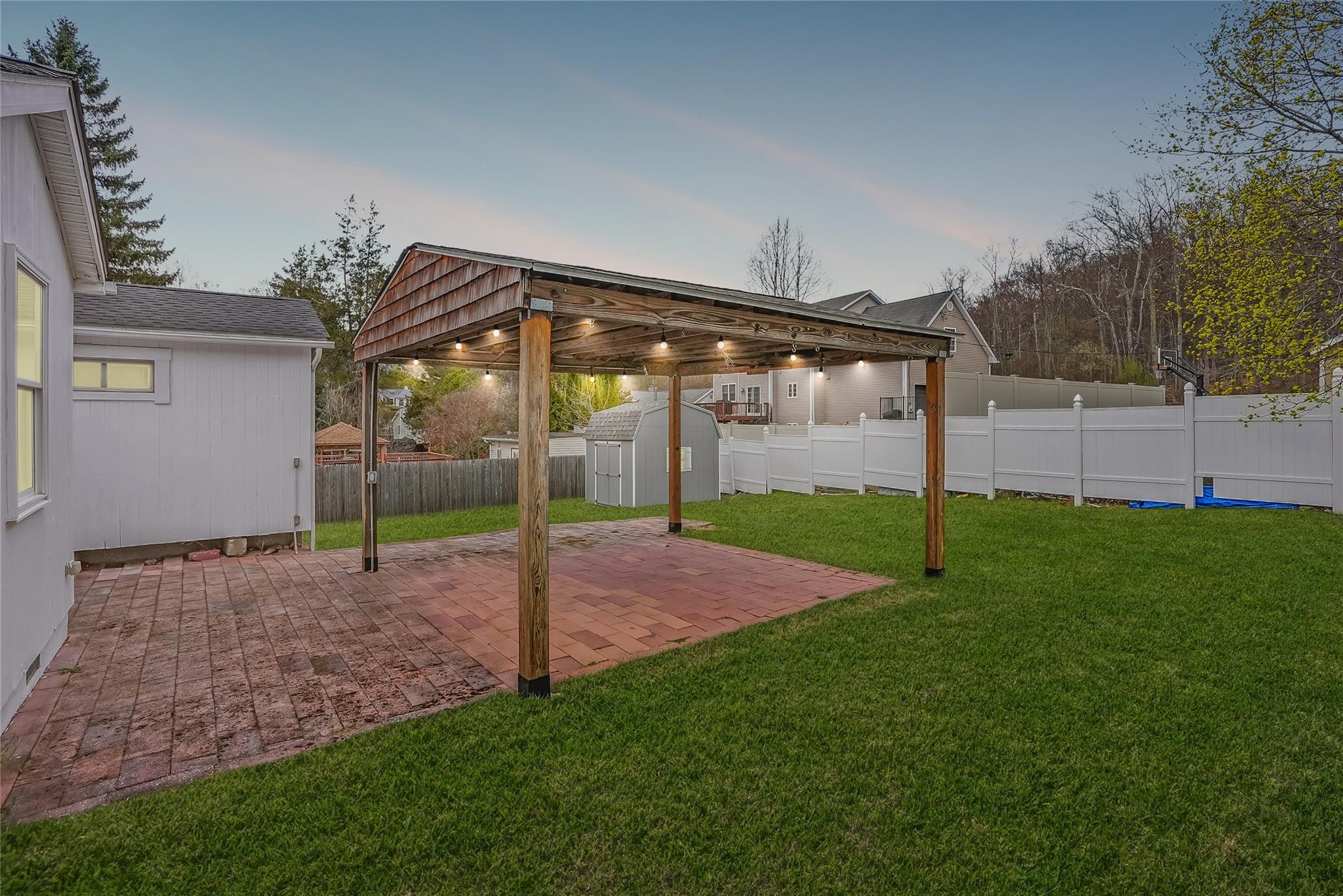 Single Family Hollywood  Westchester County, NY 10547, MLS-851101-22