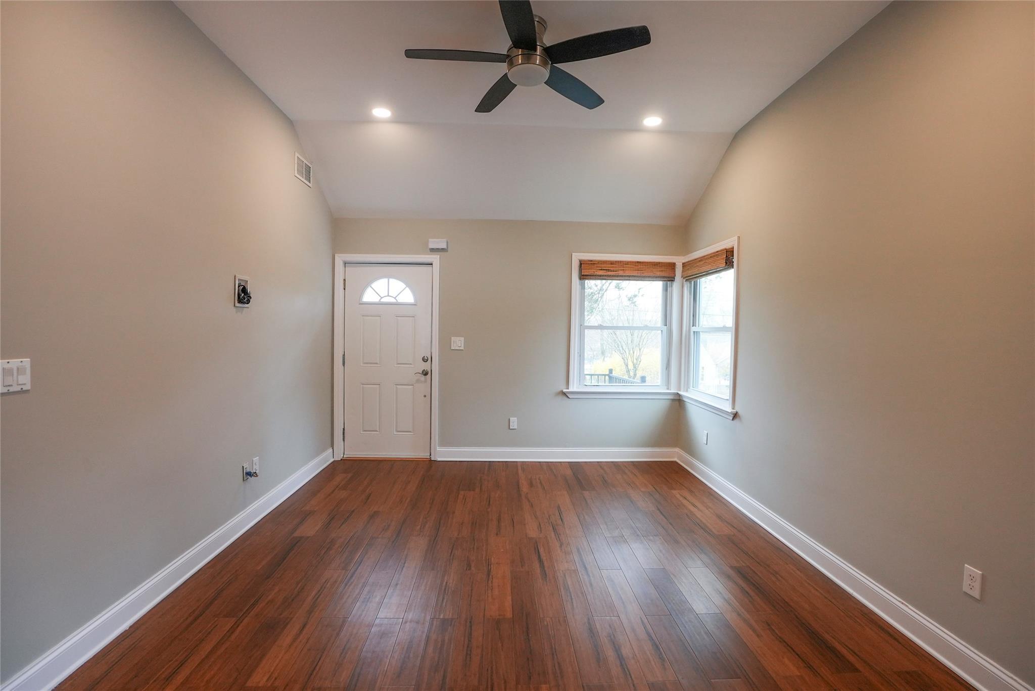Single Family Hollywood  Westchester County, NY 10547, MLS-851101-8