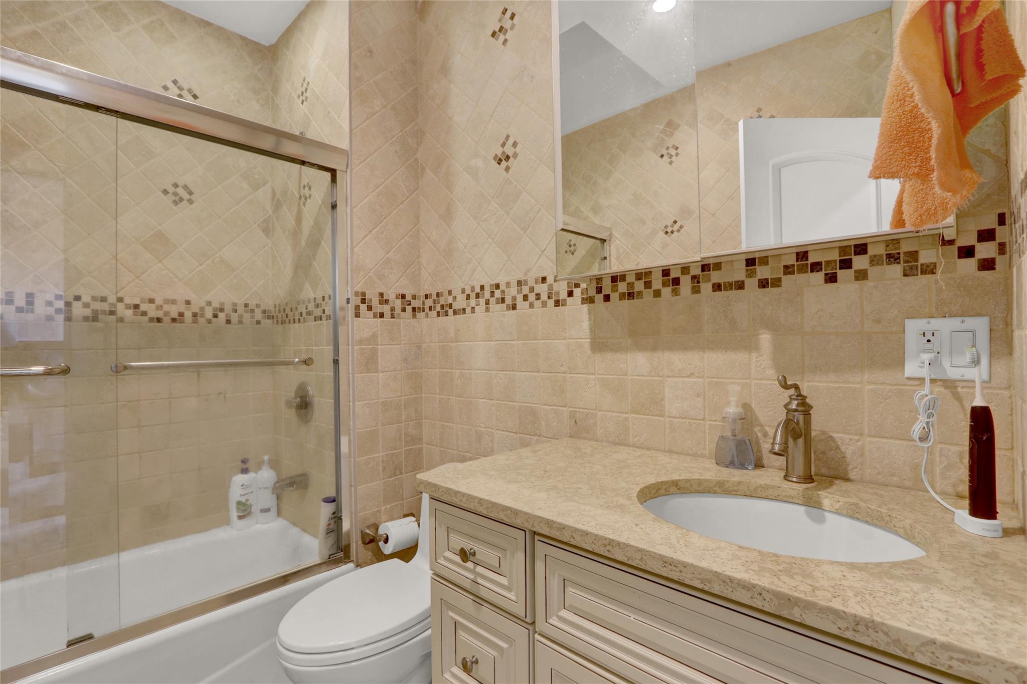Single Family 215  Queens, NY 11361, MLS-851104-13