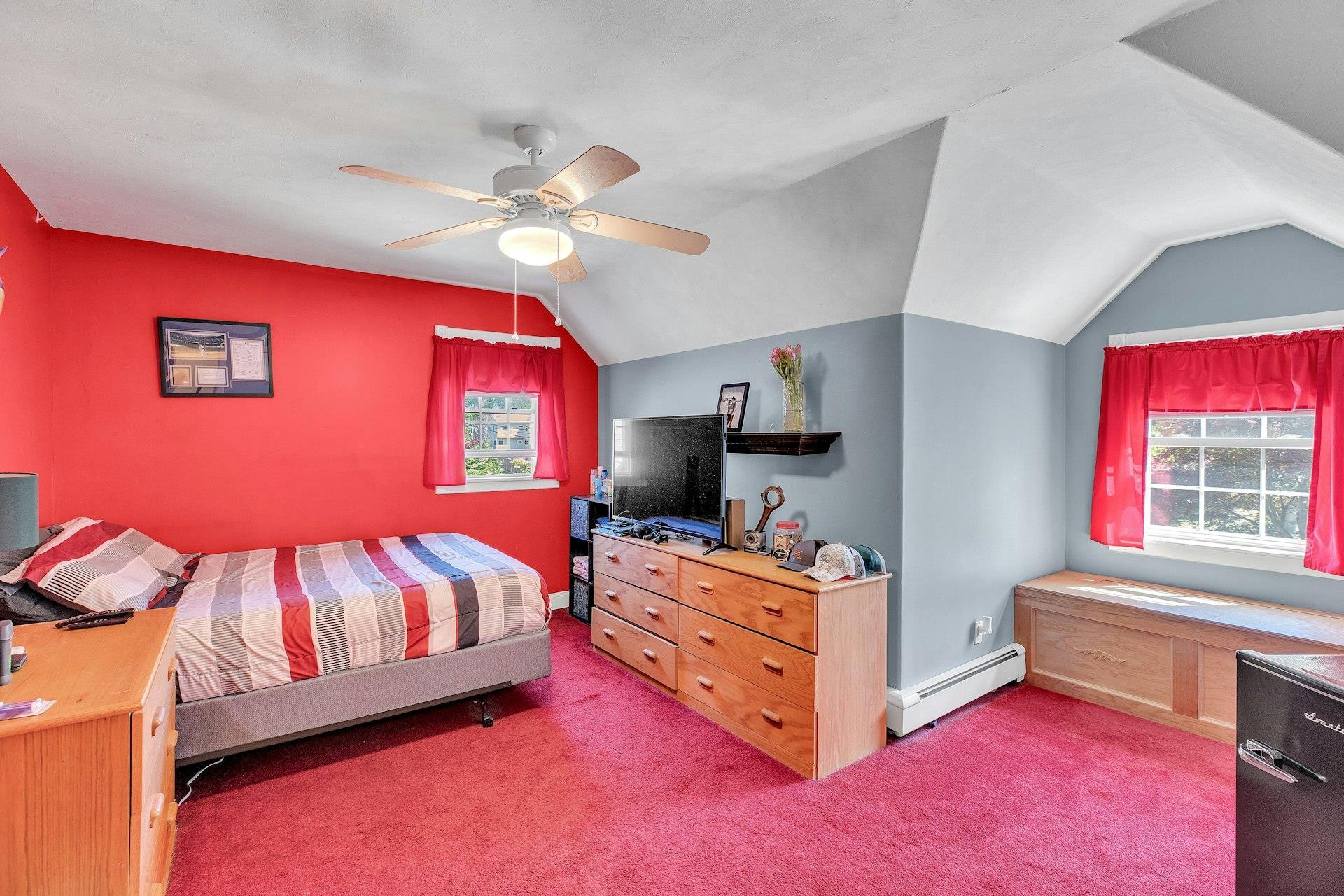 Single Family Spruce  Suffolk County, NY 11782, MLS-851125-24
