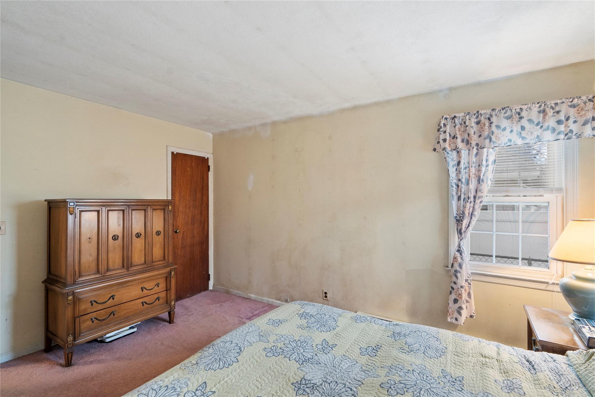 Single Family 11th  Suffolk County, NY 11779, MLS-851130-18
