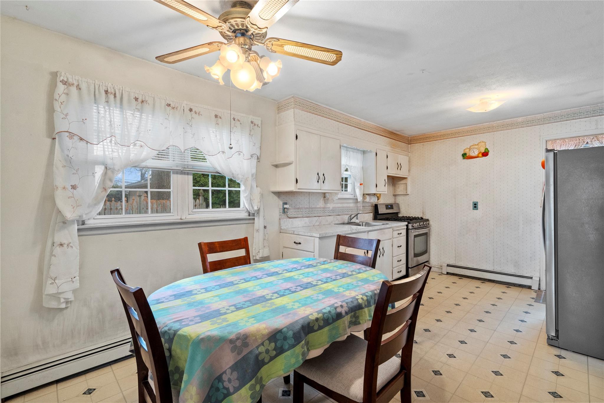 Single Family 11th  Suffolk County, NY 11779, MLS-851130-9