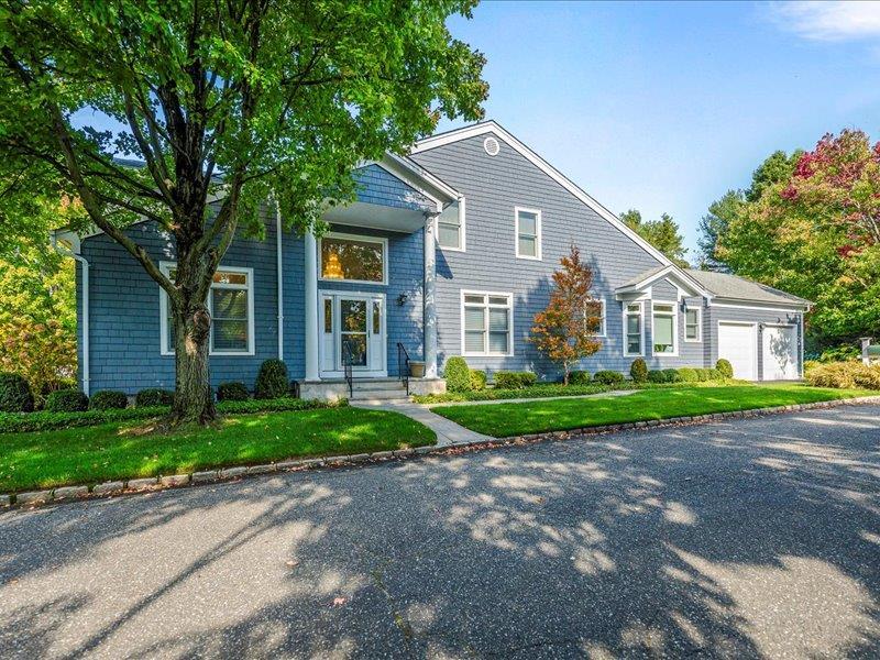 Single Family Fieldstone  Nassau County, NY 11771, MLS-851134-37