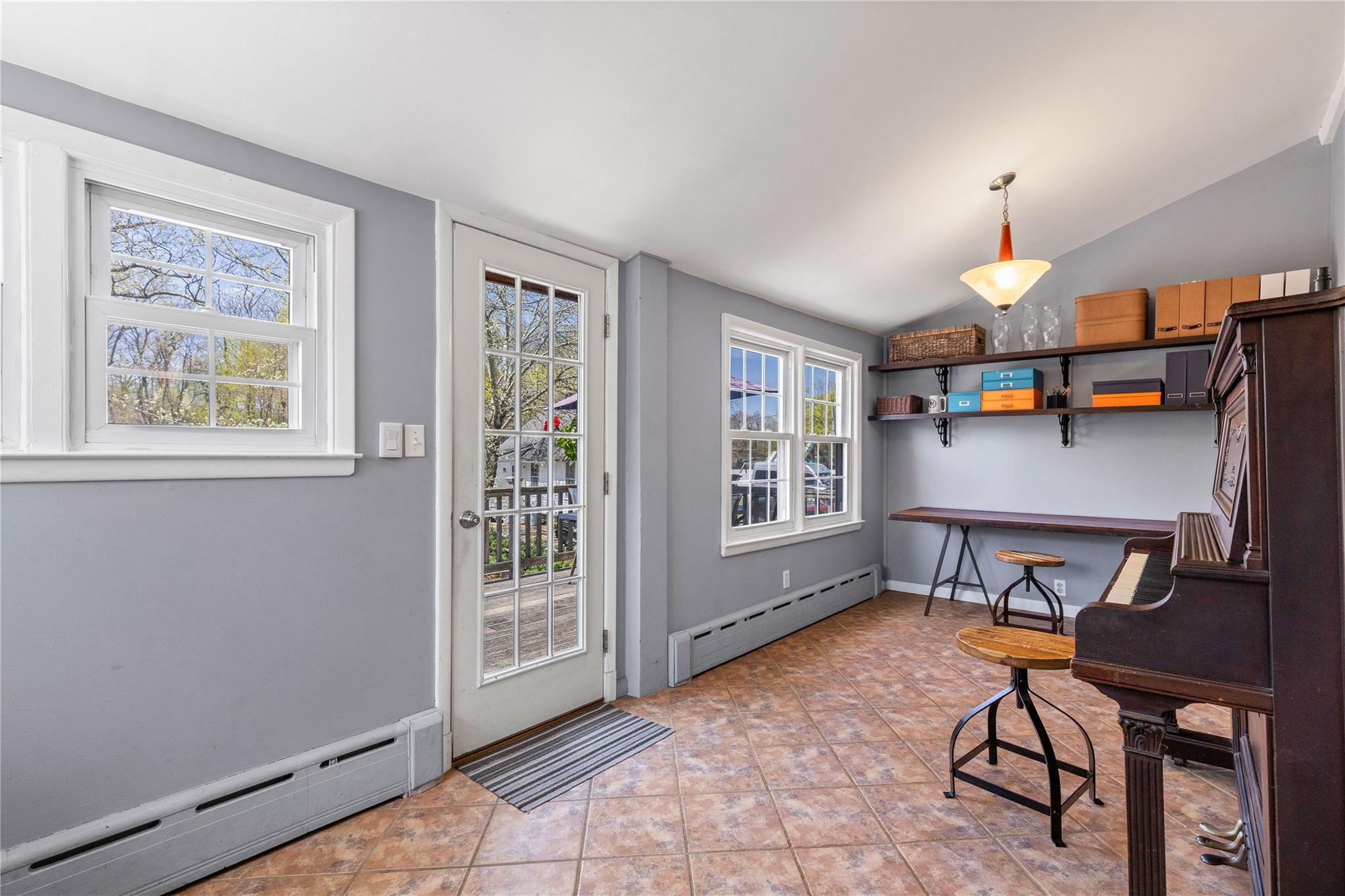 Single Family Milton  Westchester County, NY 10580, MLS-851137-21