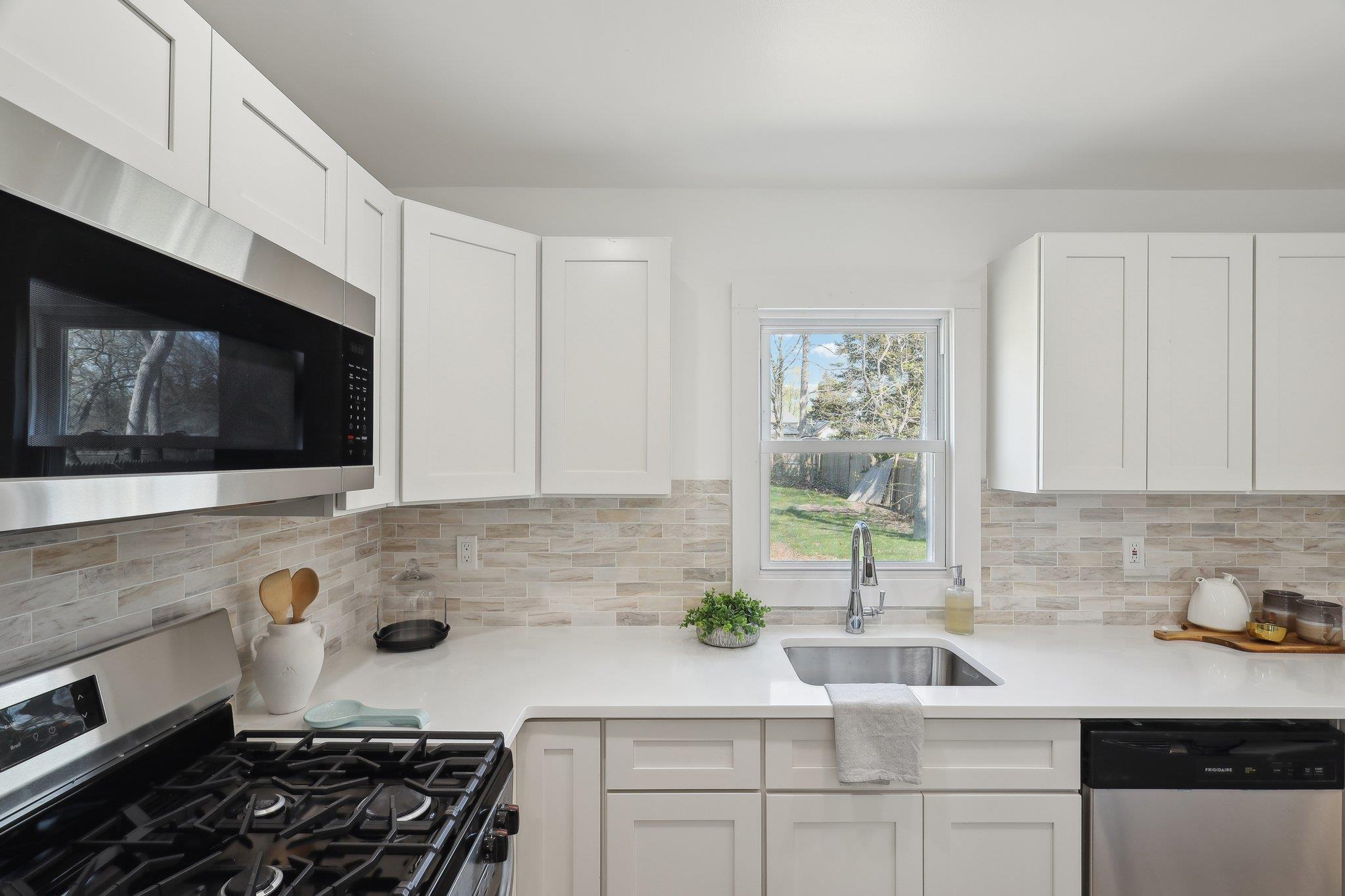 Single Family Ormond  Suffolk County, NY 11784, MLS-851138-8
