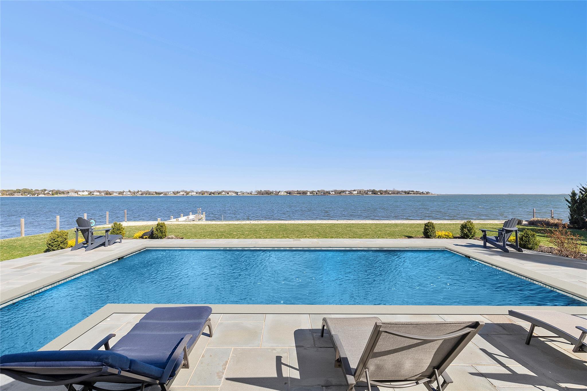 Single Family Romana  Suffolk County, NY 11946, MLS-851150-3