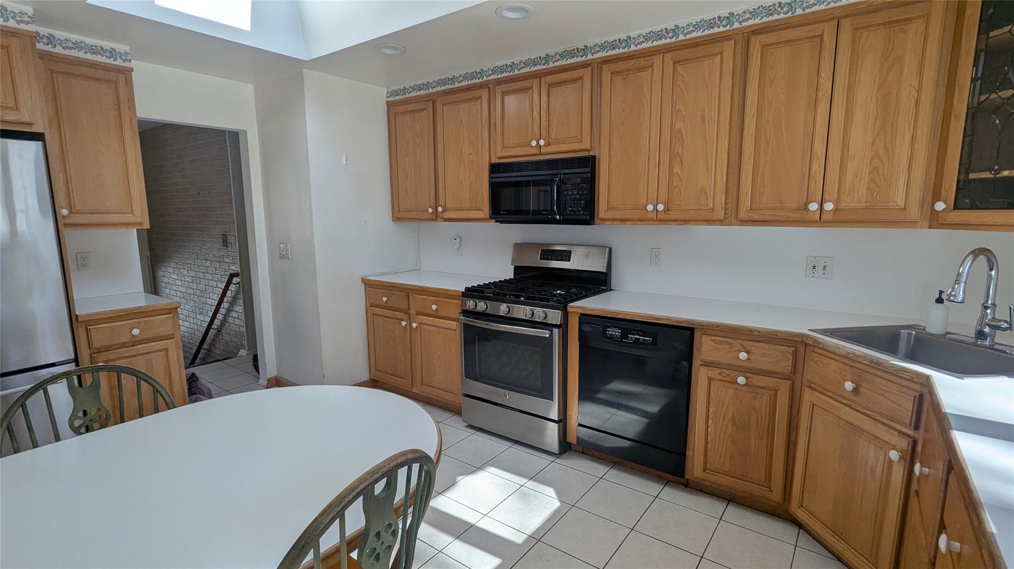 Single Family Montclair  Rockland County, NY 10952, MLS-851160-6