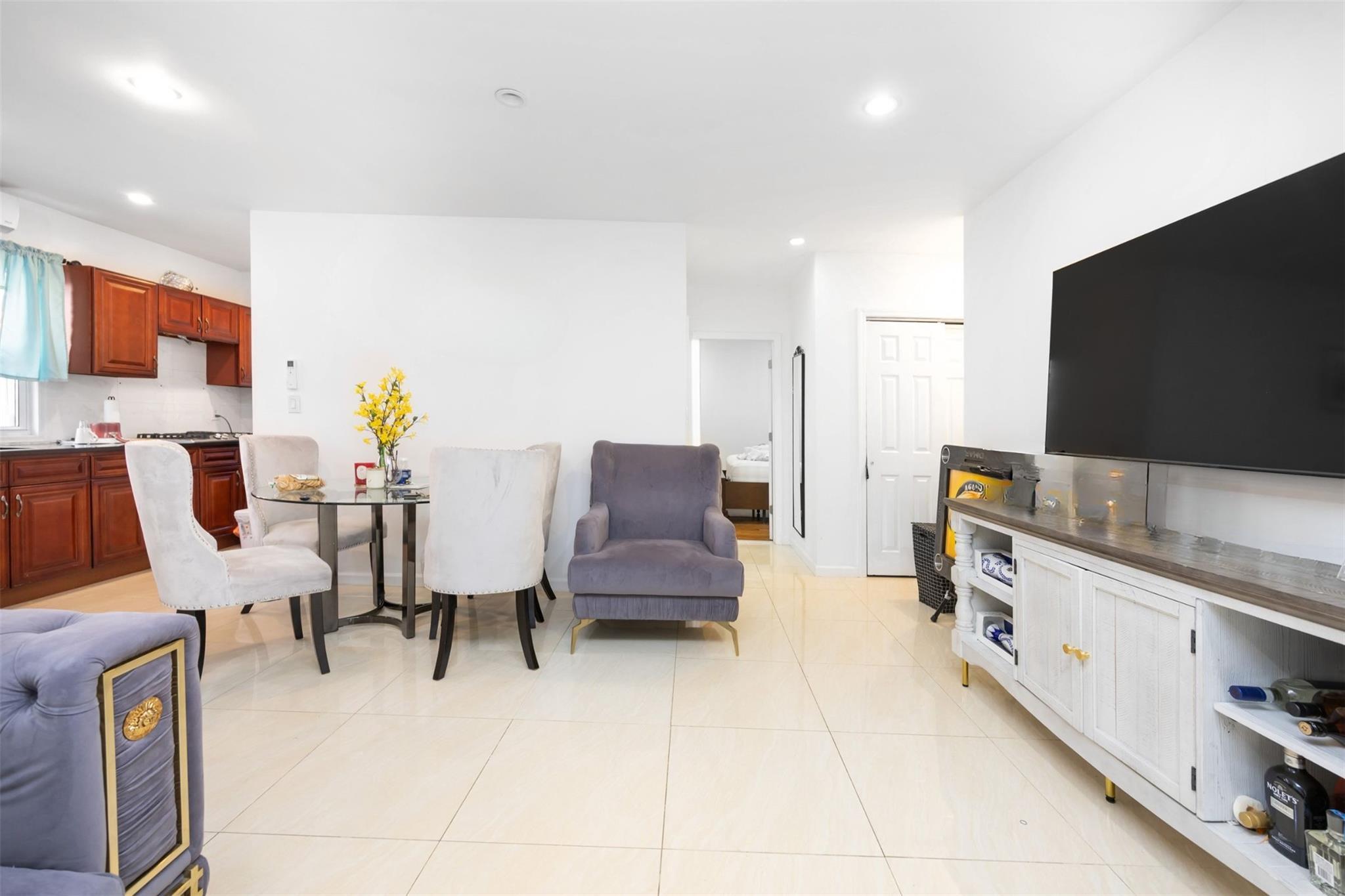 Single Family 64  Queens, NY 11367, MLS-851163-27