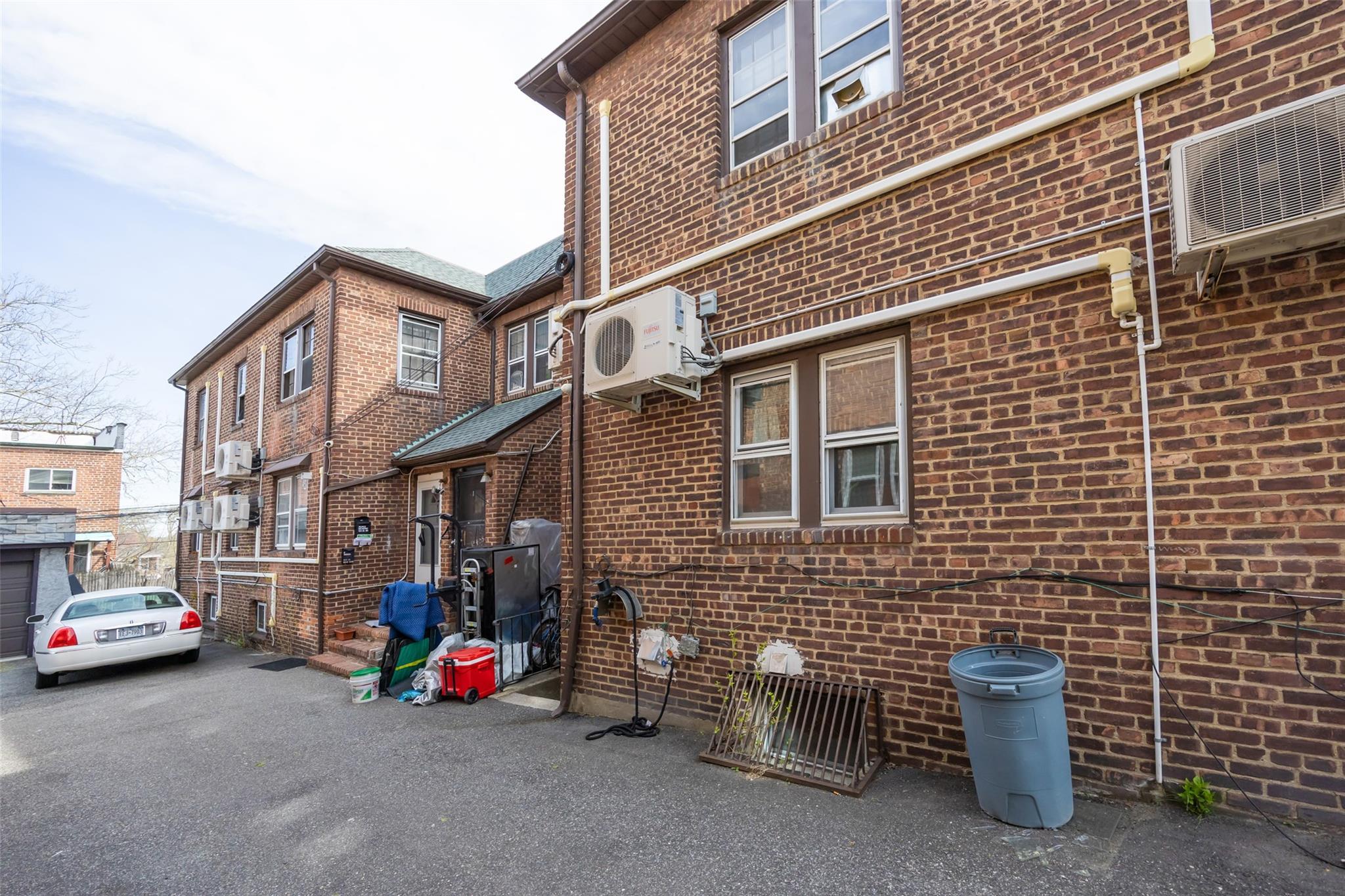 Single Family 64  Queens, NY 11367, MLS-851163-32
