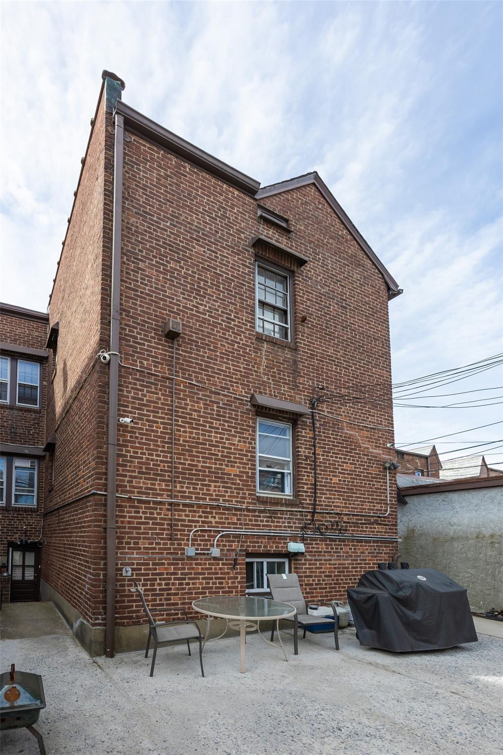 Single Family 64  Queens, NY 11367, MLS-851163-36