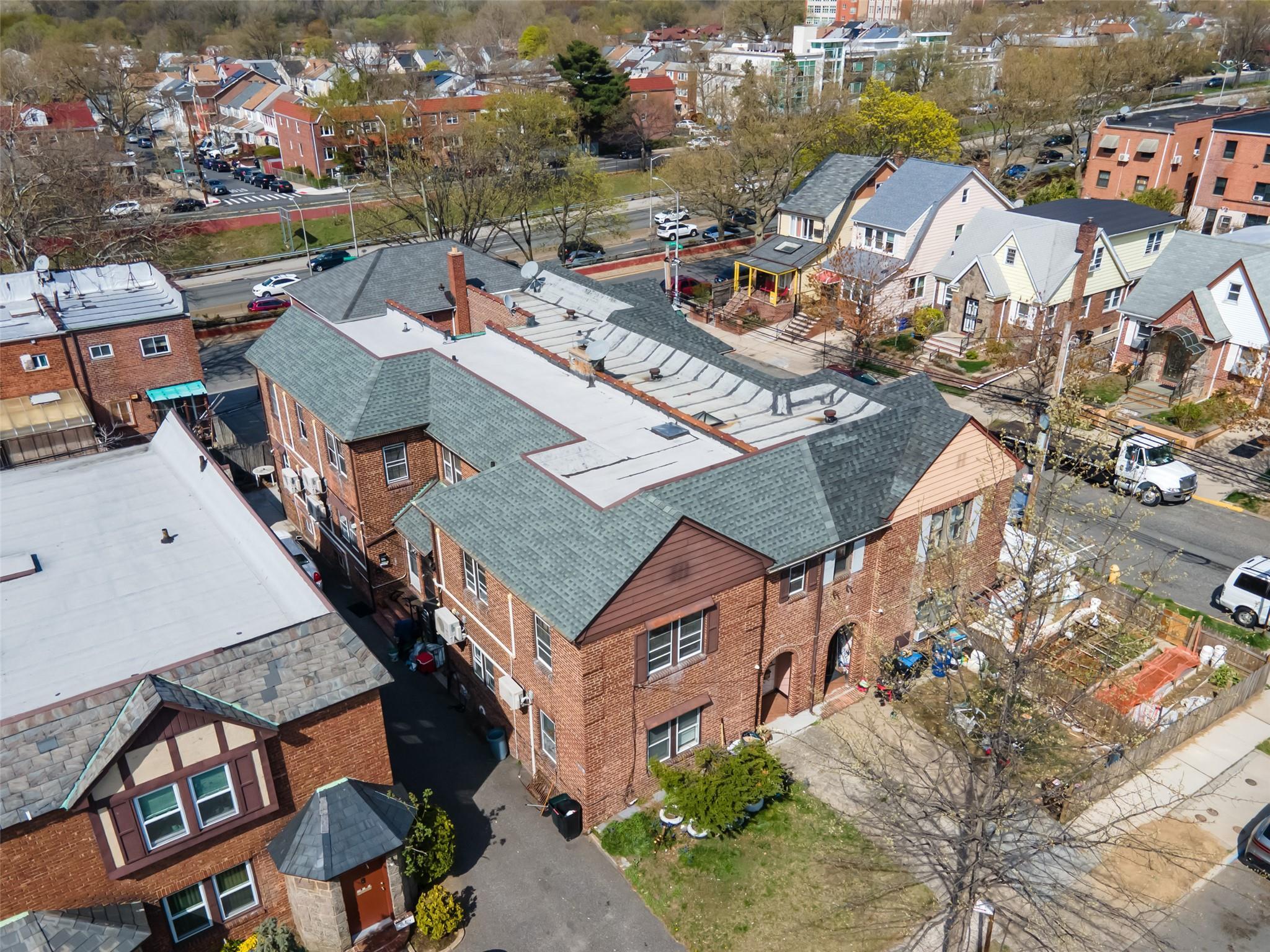 Single Family 64  Queens, NY 11367, MLS-851163-44