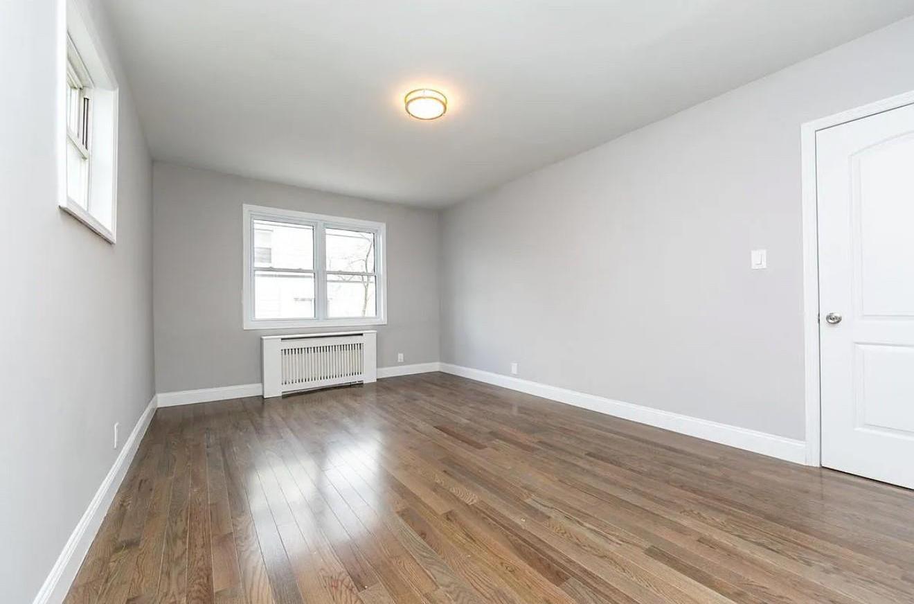 Single Family 196 Street  Queens, NY 11412, MLS-851176-6