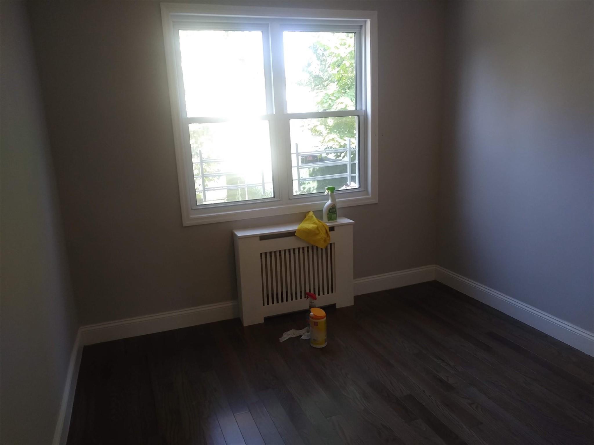 Single Family 196 Street  Queens, NY 11412, MLS-851176-8