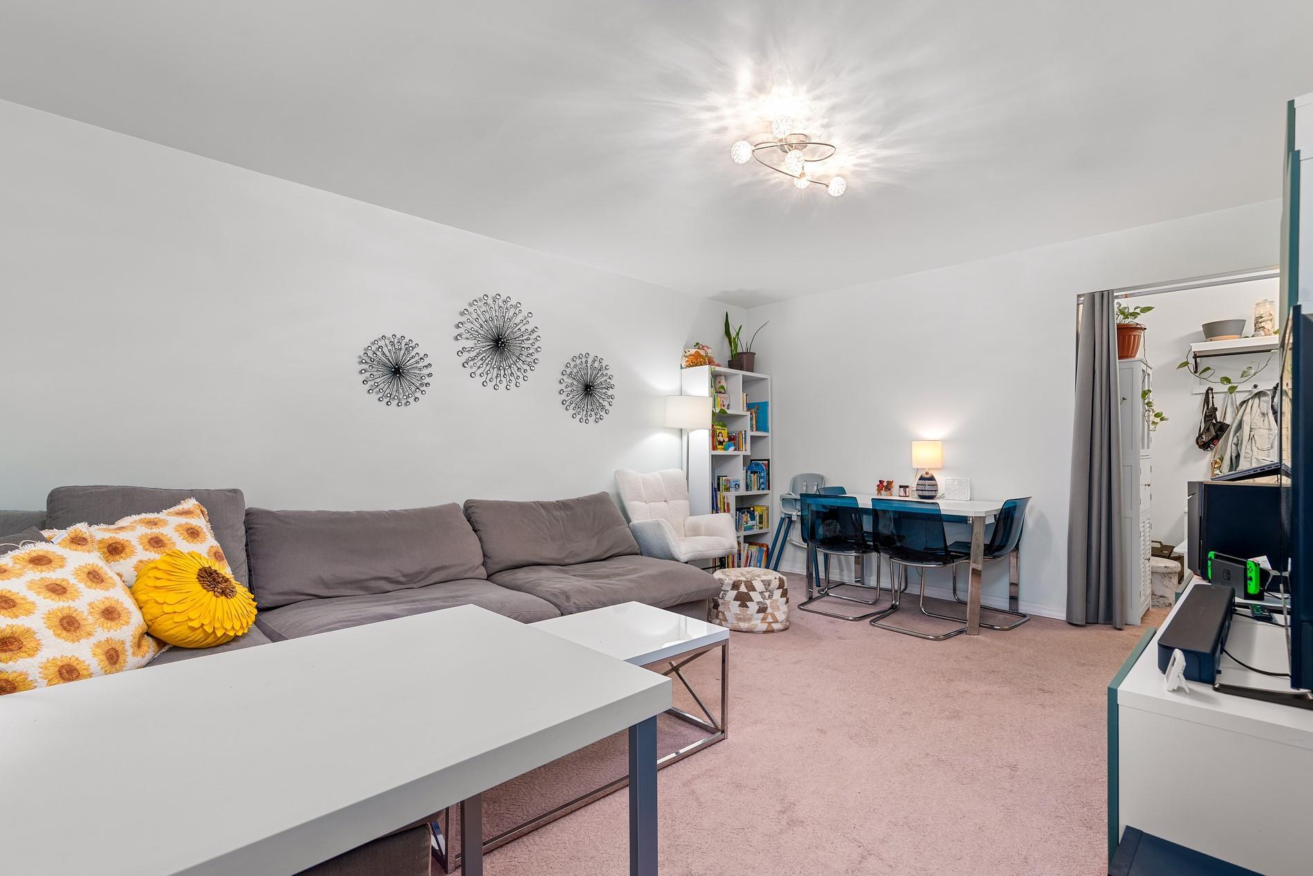 Coop 98  Queens, NY 11421, MLS-851179-9