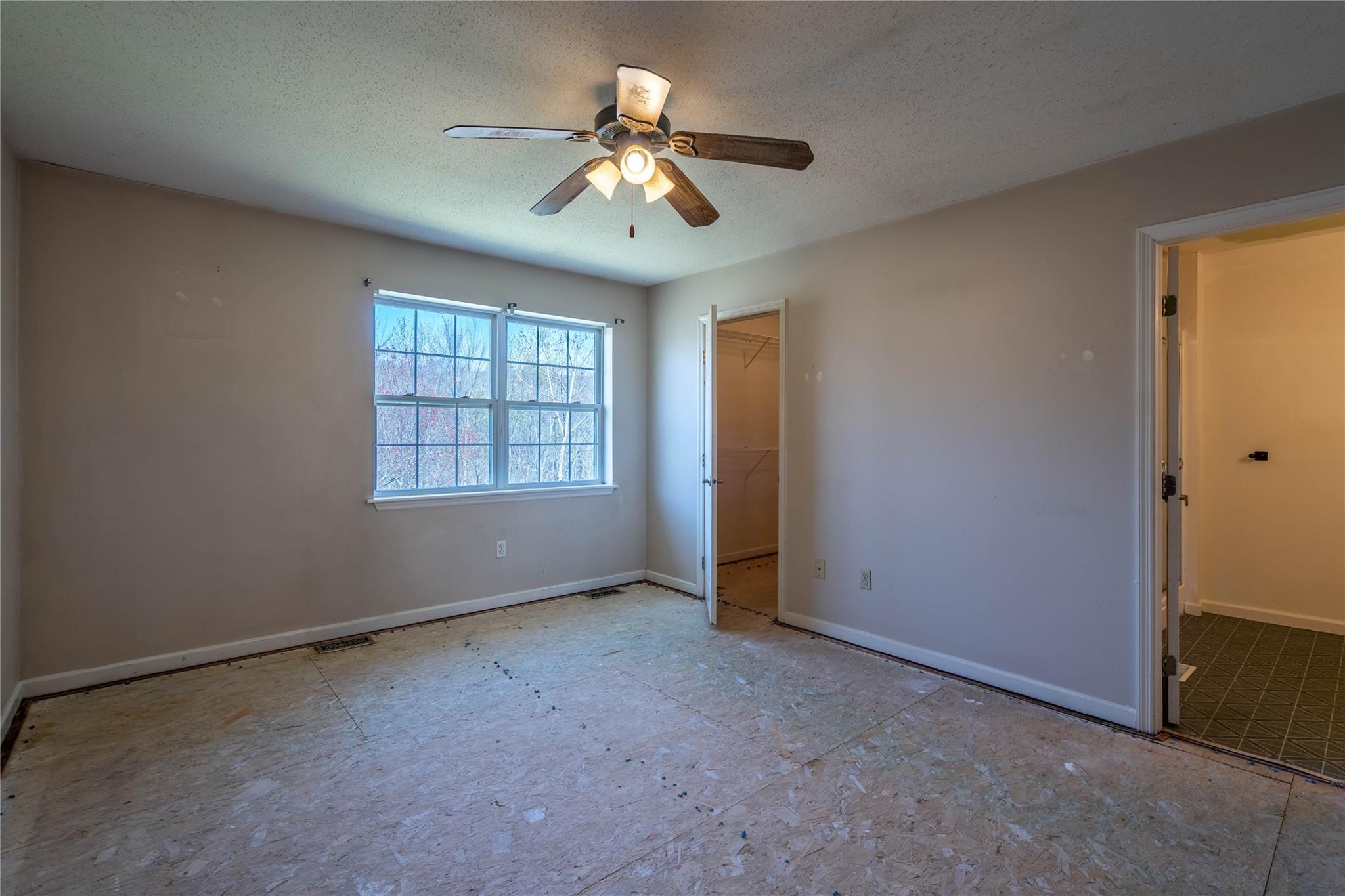 Single Family Timberline  Dutchess County, NY 12564, MLS-851183-21