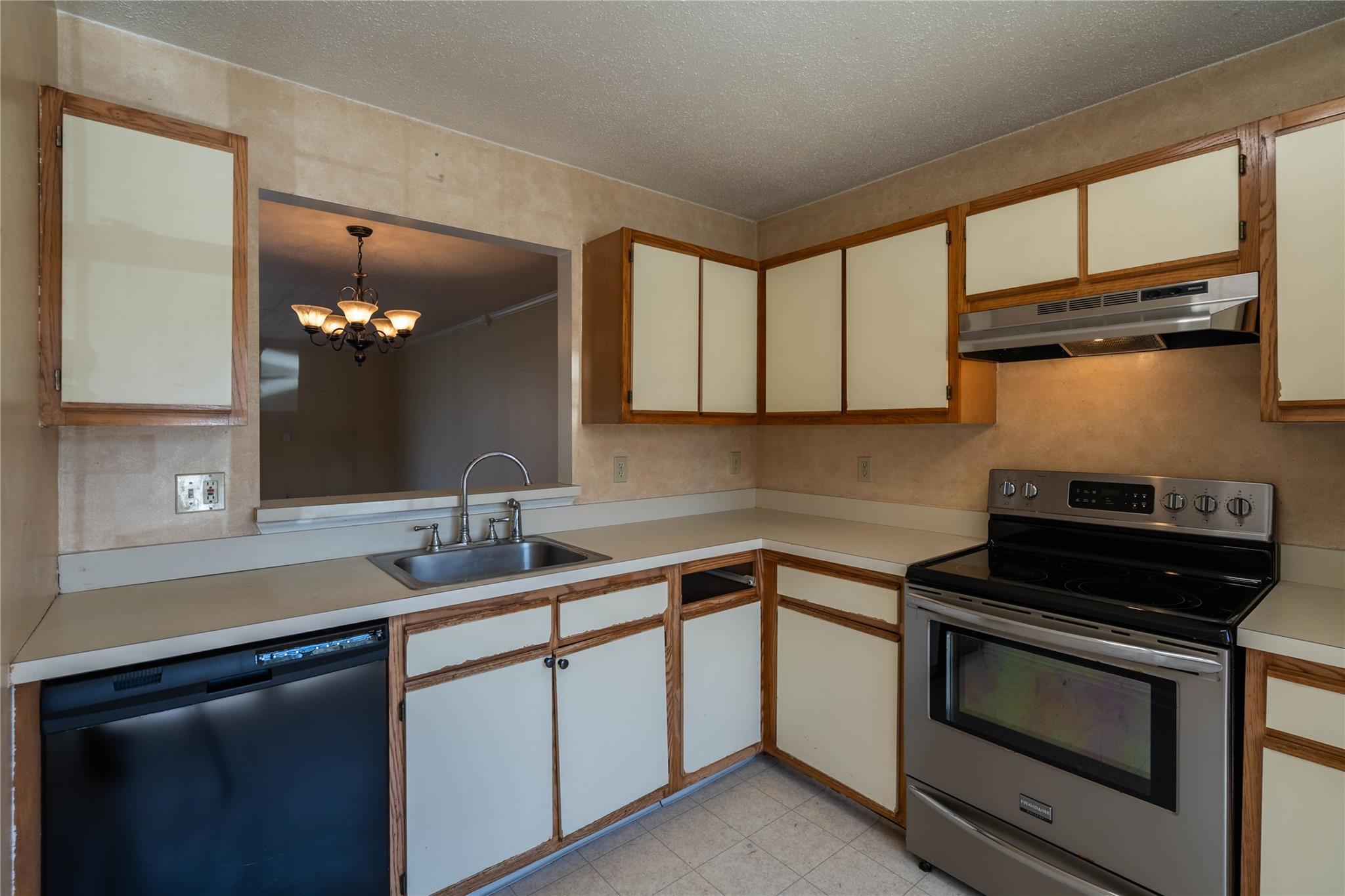 Single Family Timberline  Dutchess County, NY 12564, MLS-851183-4