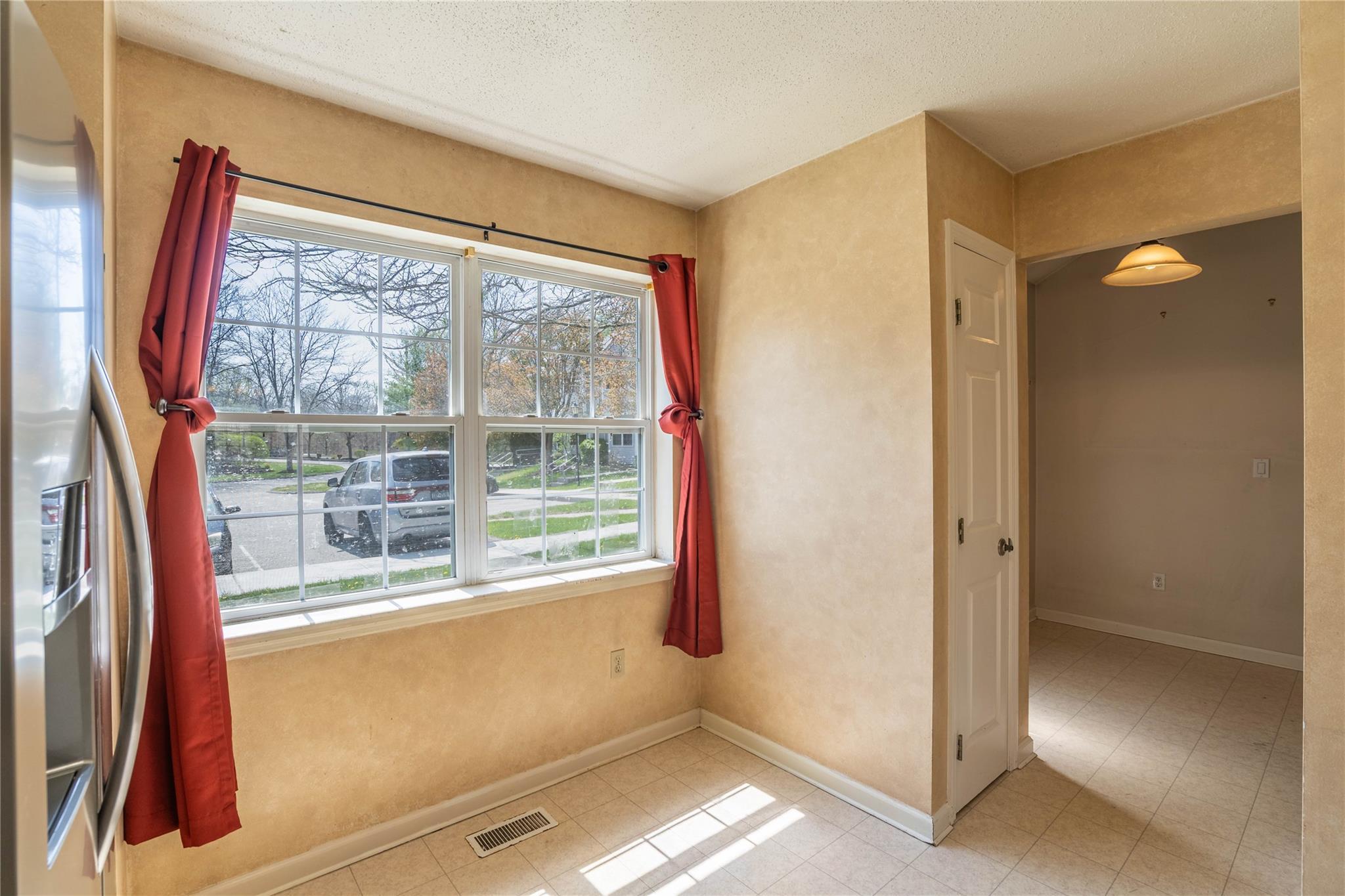 Single Family Timberline  Dutchess County, NY 12564, MLS-851183-7