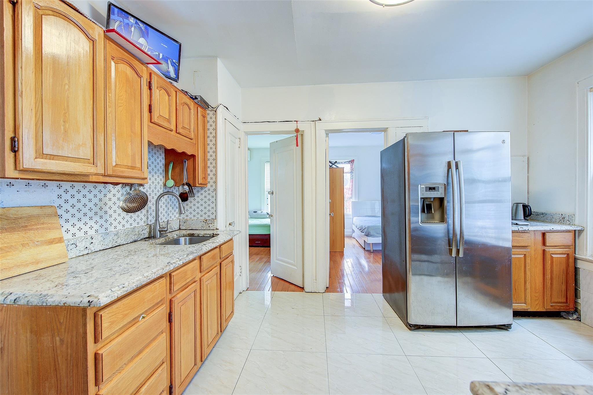 Single Family 6th  Queens, NY 11356, MLS-851186-11