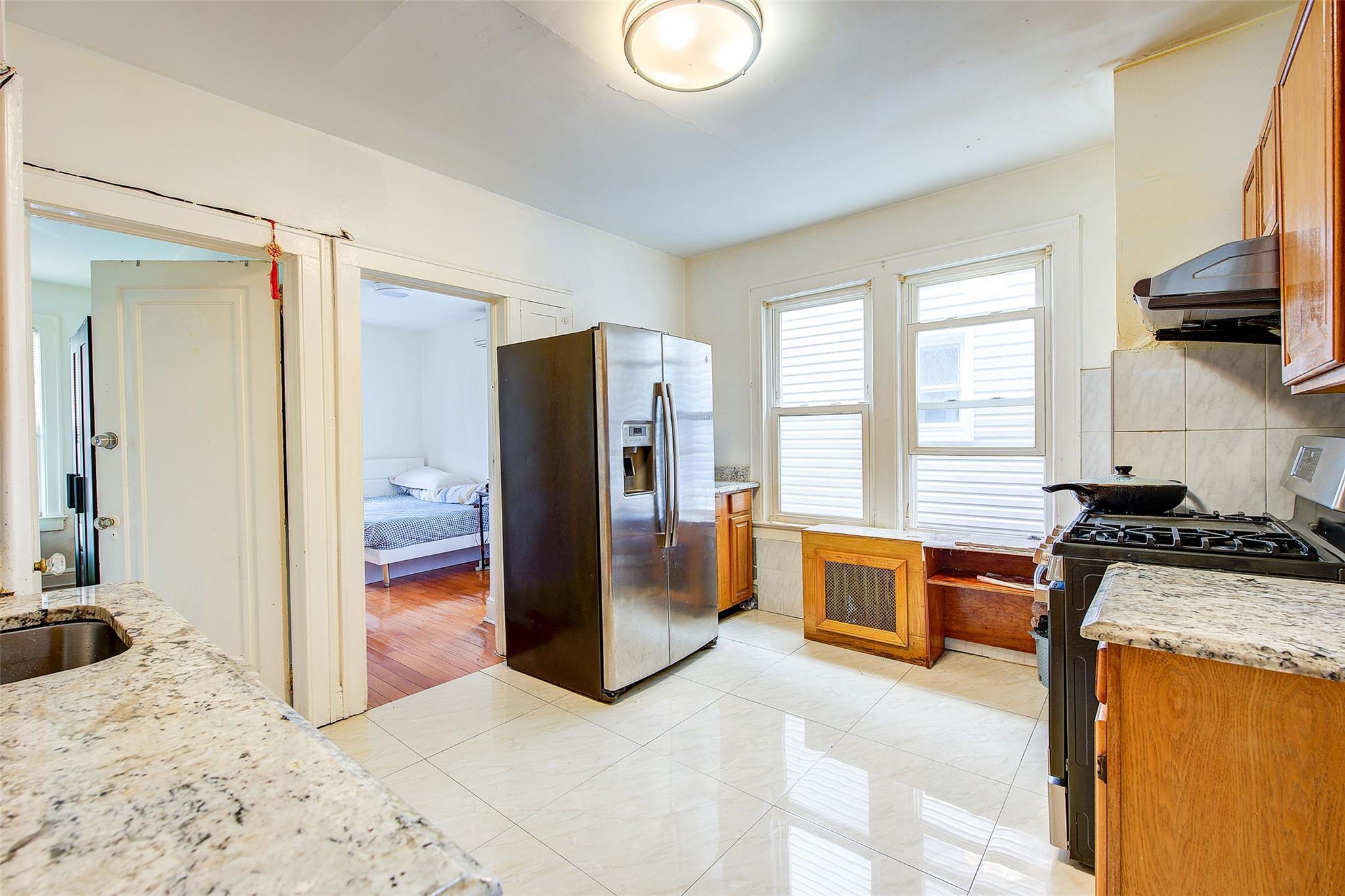 Single Family 6th  Queens, NY 11356, MLS-851186-12