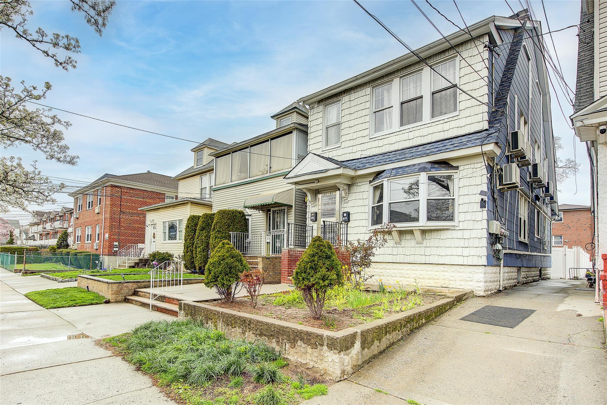 Single Family 6th  Queens, NY 11356, MLS-851186-2