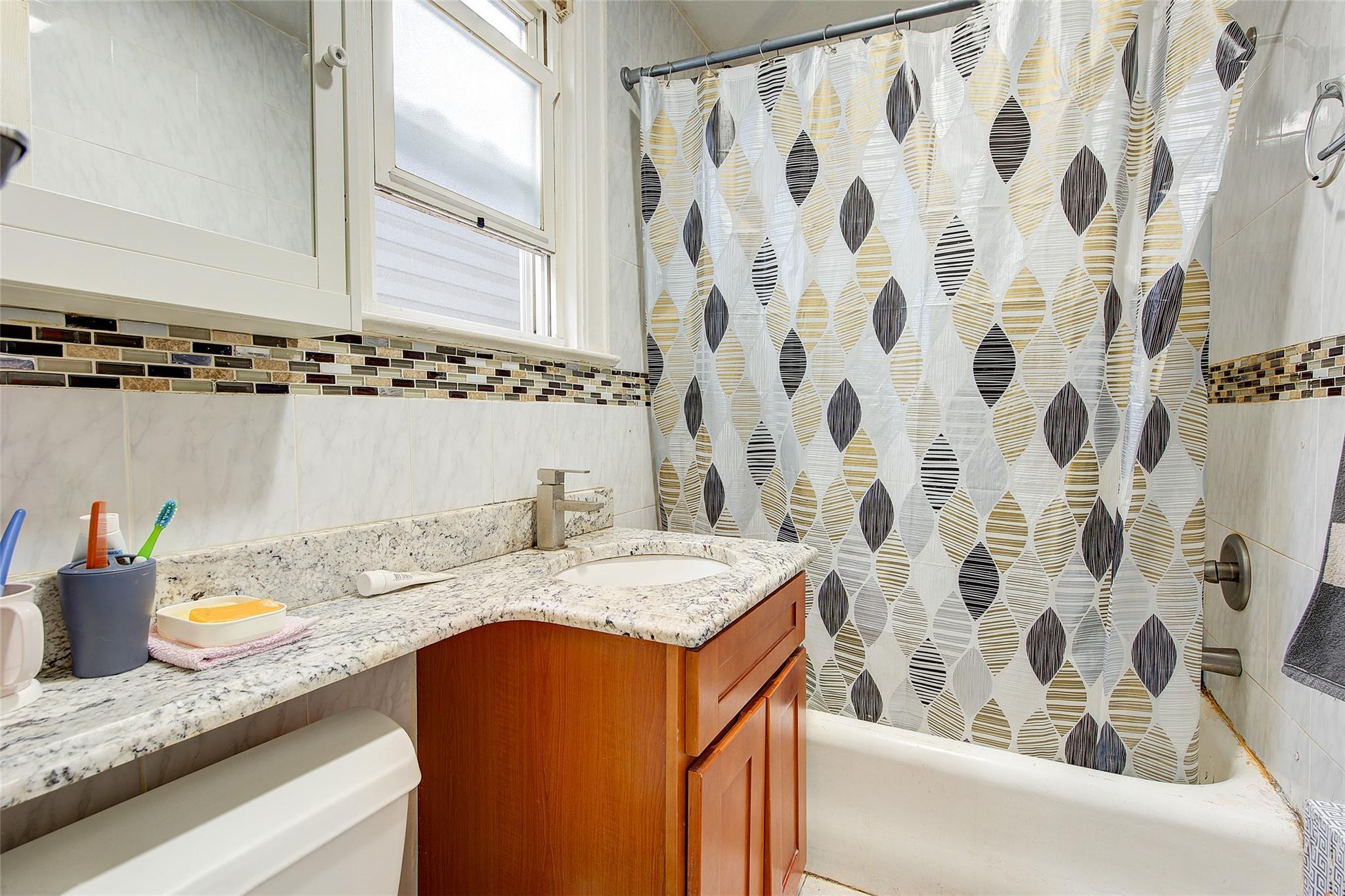 Single Family 6th  Queens, NY 11356, MLS-851186-20