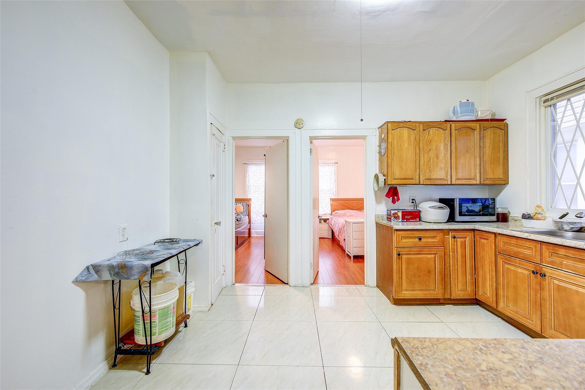 Single Family 6th  Queens, NY 11356, MLS-851186-24
