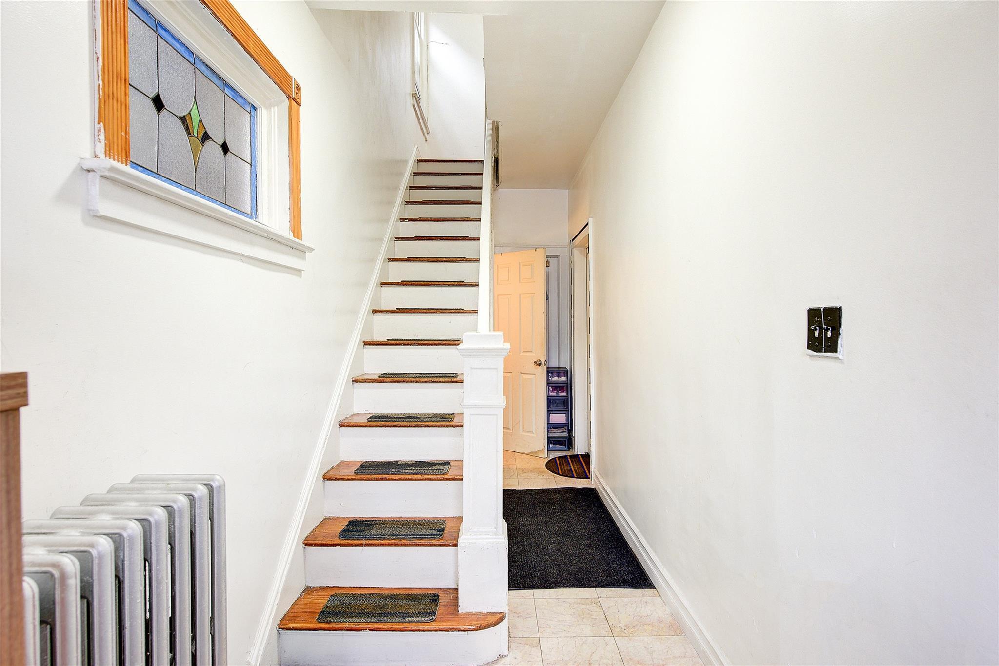 Single Family 6th  Queens, NY 11356, MLS-851186-4