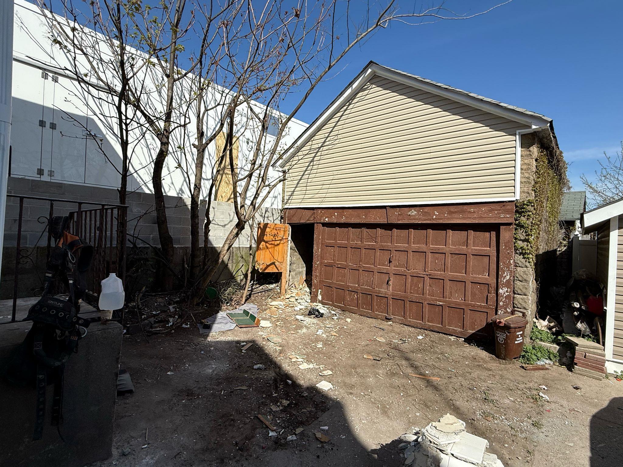 Single Family Linden  Queens, NY 11420, MLS-851215-26