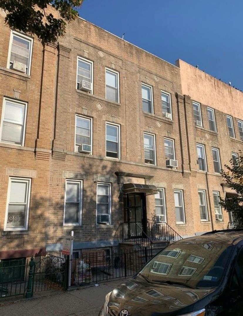 Single Family Stephen  Queens, NY 11385, MLS-851218-2