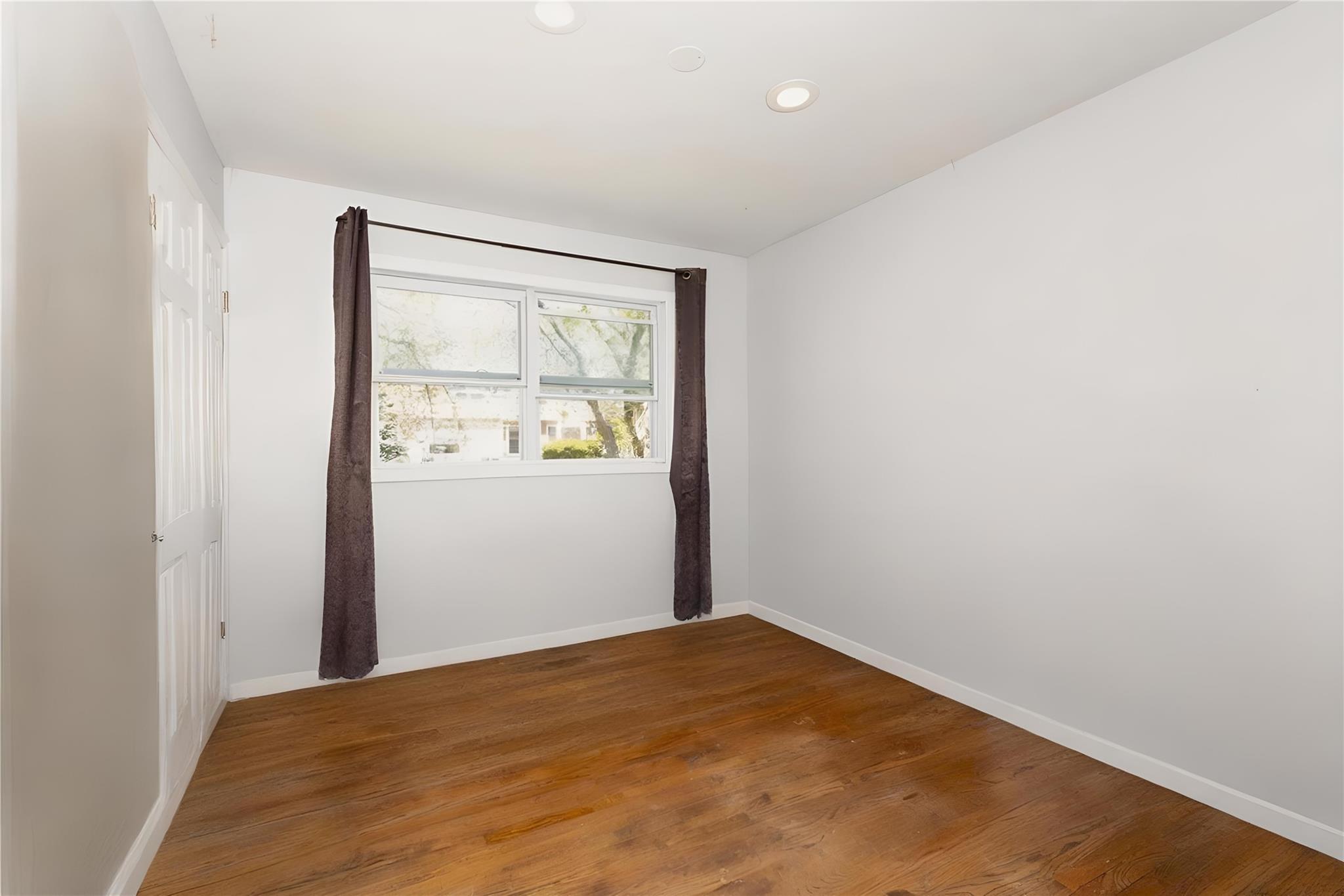 Single Family Tipton  Suffolk County, NY 11967, MLS-851221-13