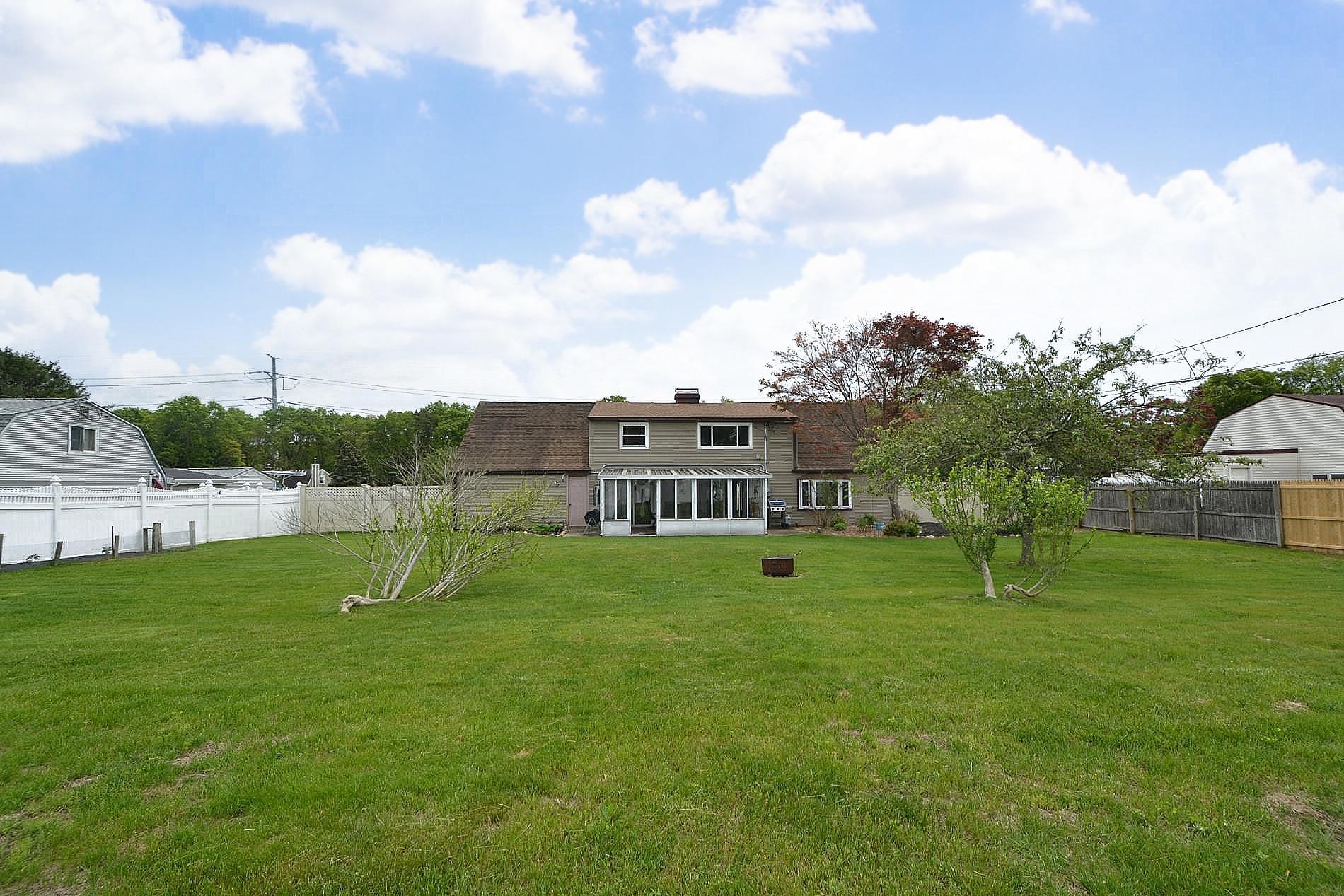 Single Family Honeysuckle  Suffolk County, NY 11742, MLS-851237-20