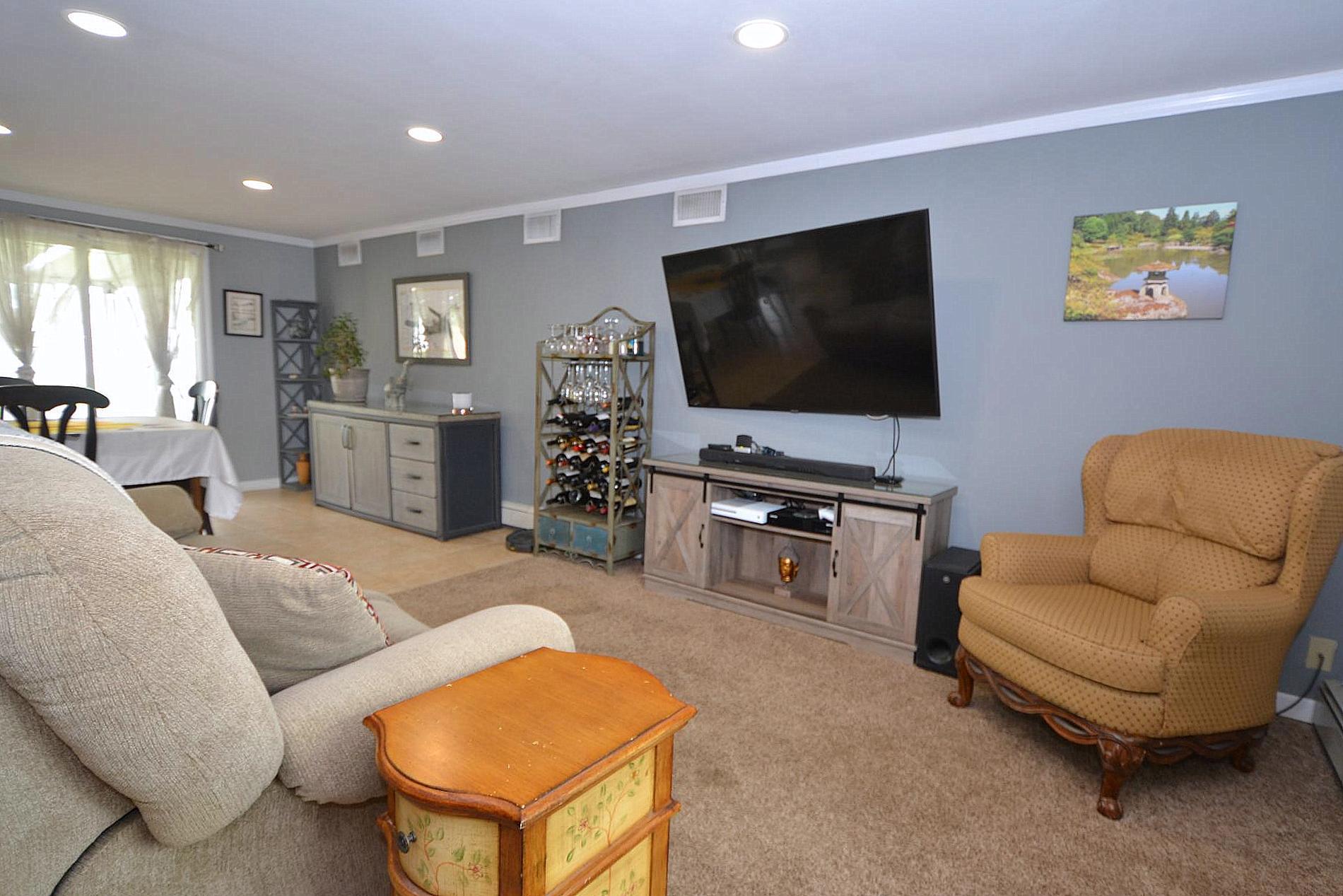 Single Family Honeysuckle  Suffolk County, NY 11742, MLS-851237-7