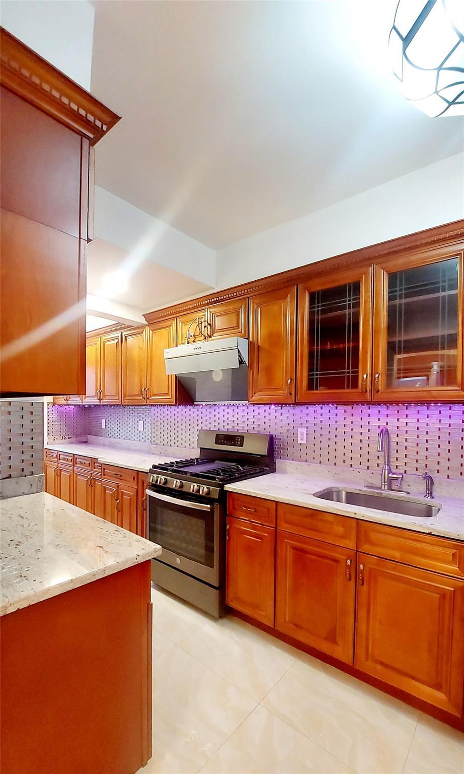 Single Family 84  Queens, NY 11379, MLS-851247-11