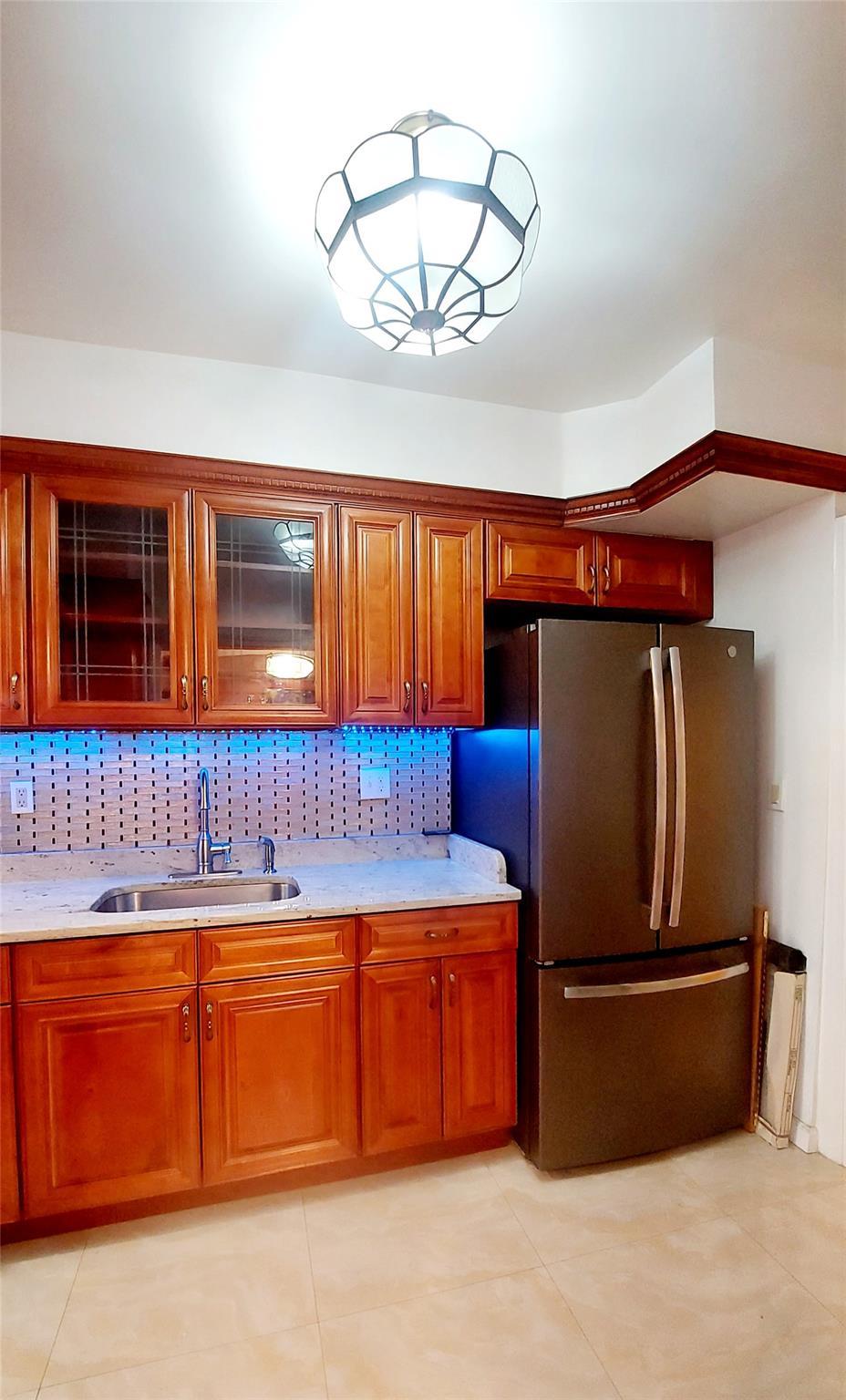 Single Family 84  Queens, NY 11379, MLS-851247-12