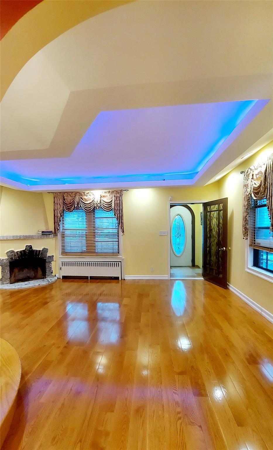 Single Family 84  Queens, NY 11379, MLS-851247-4