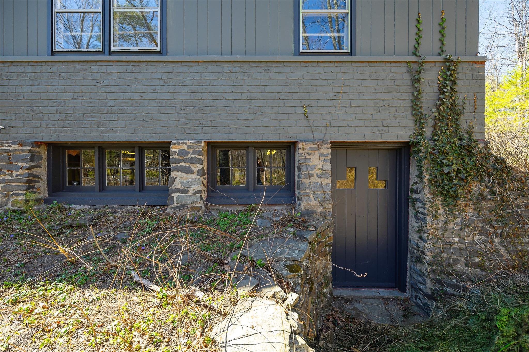 Single Family Zena  Ulster County, NY 12401, MLS-851263-35