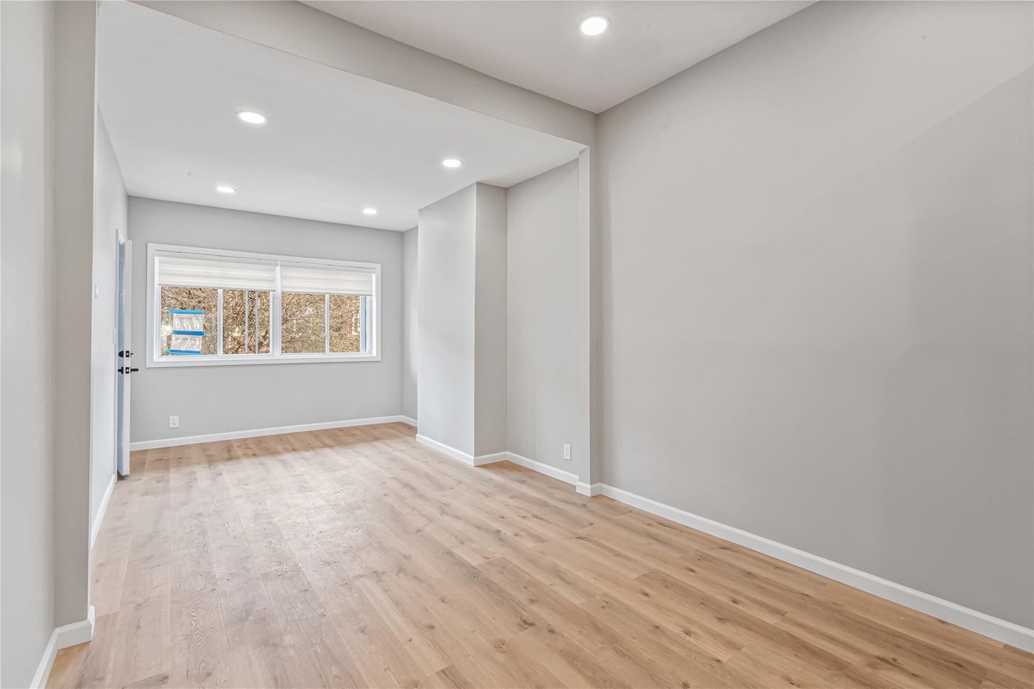 Apartment 43  Queens, NY 11103, MLS-851274-5