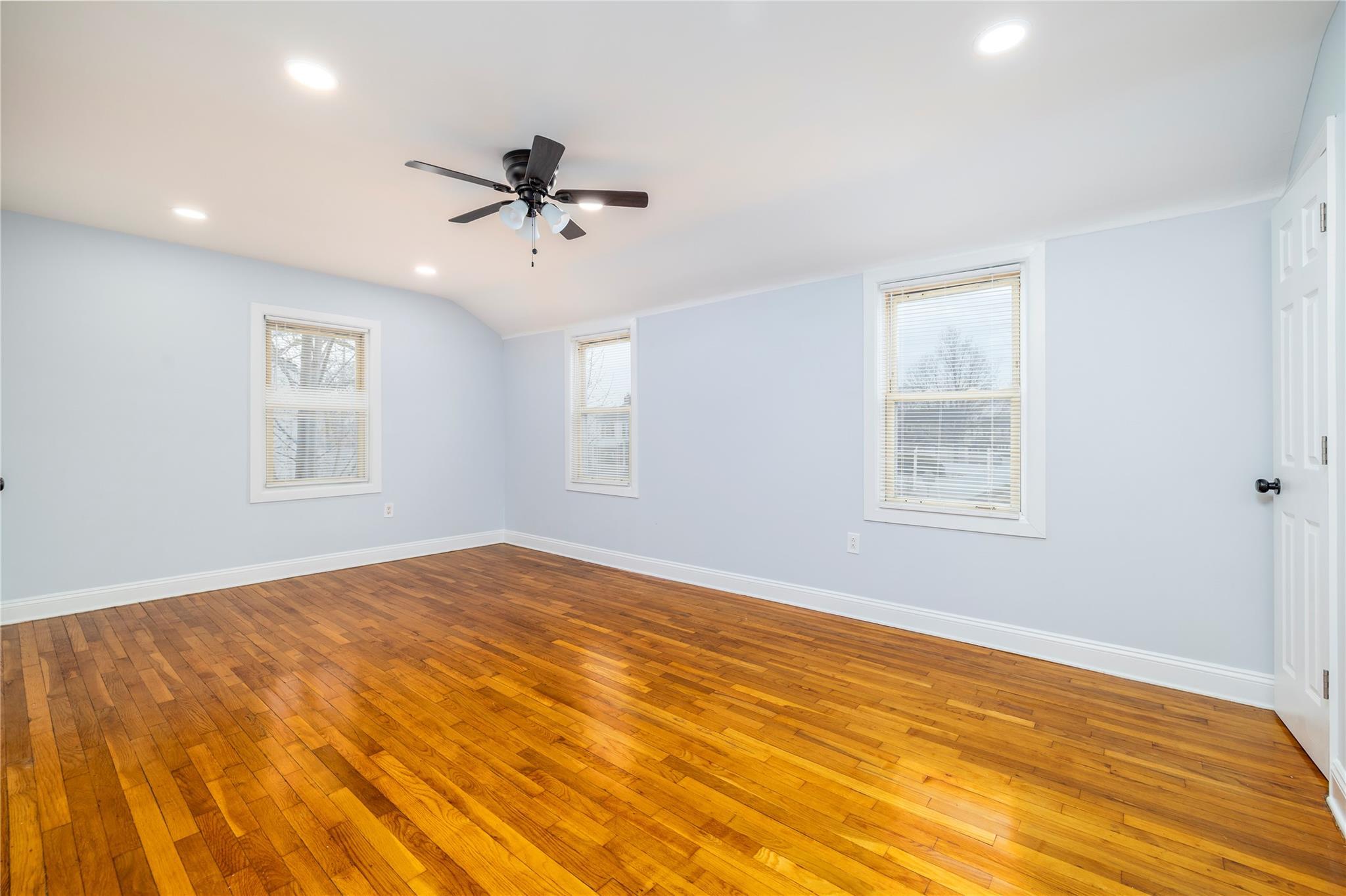 Single Family Nassau  Nassau County, NY 11003, MLS-851276-15