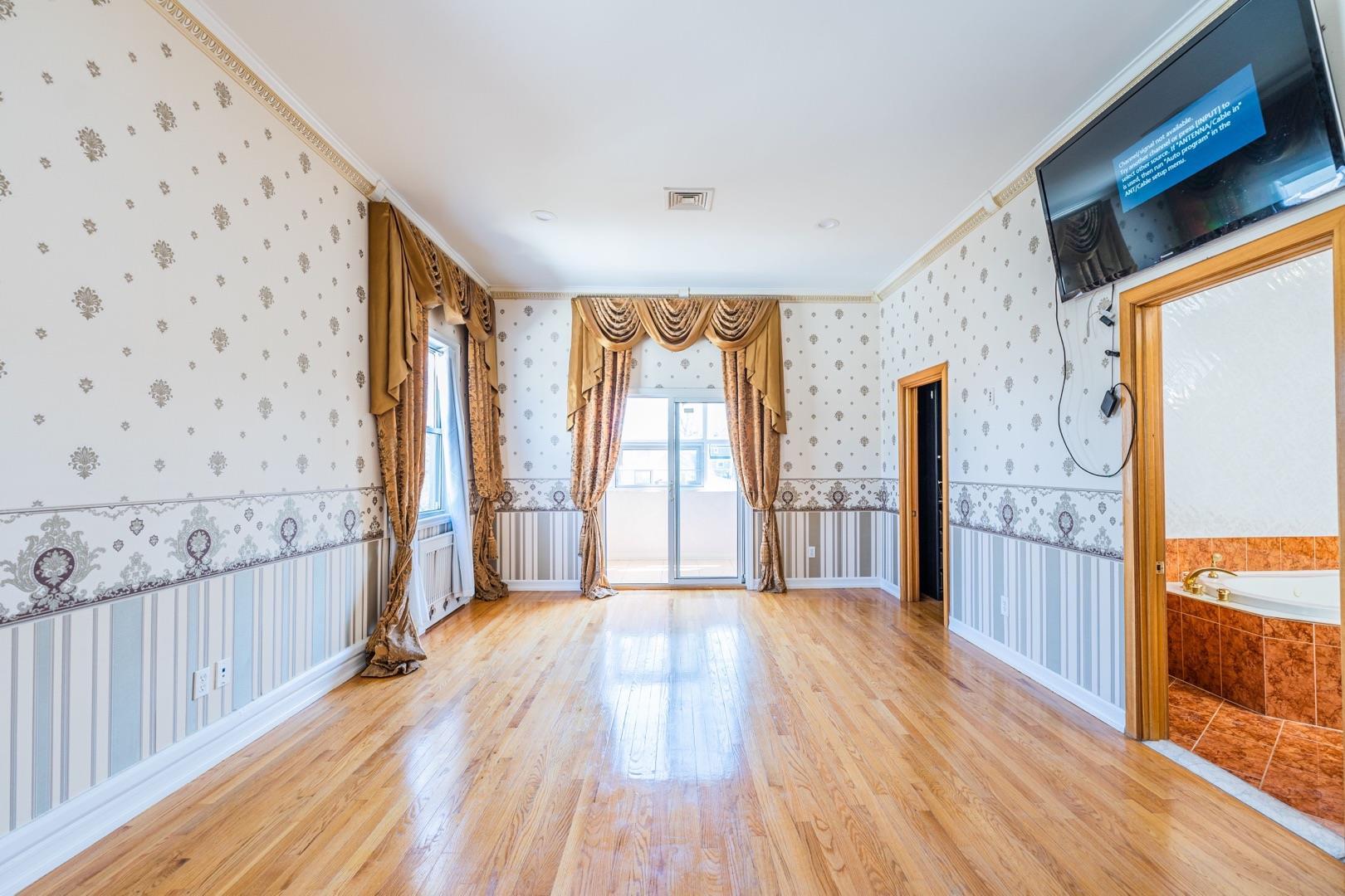 Single Family 157  Queens, NY 11355, MLS-851282-13