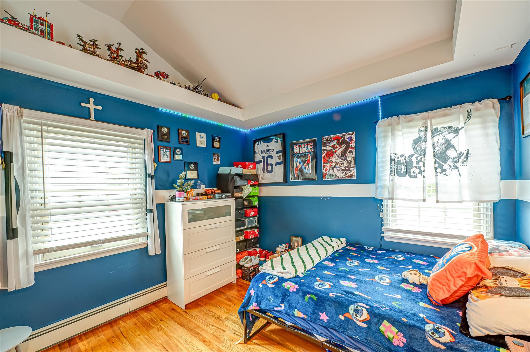 Single Family Philadelphia  Nassau County, NY 11762, MLS-851283-11