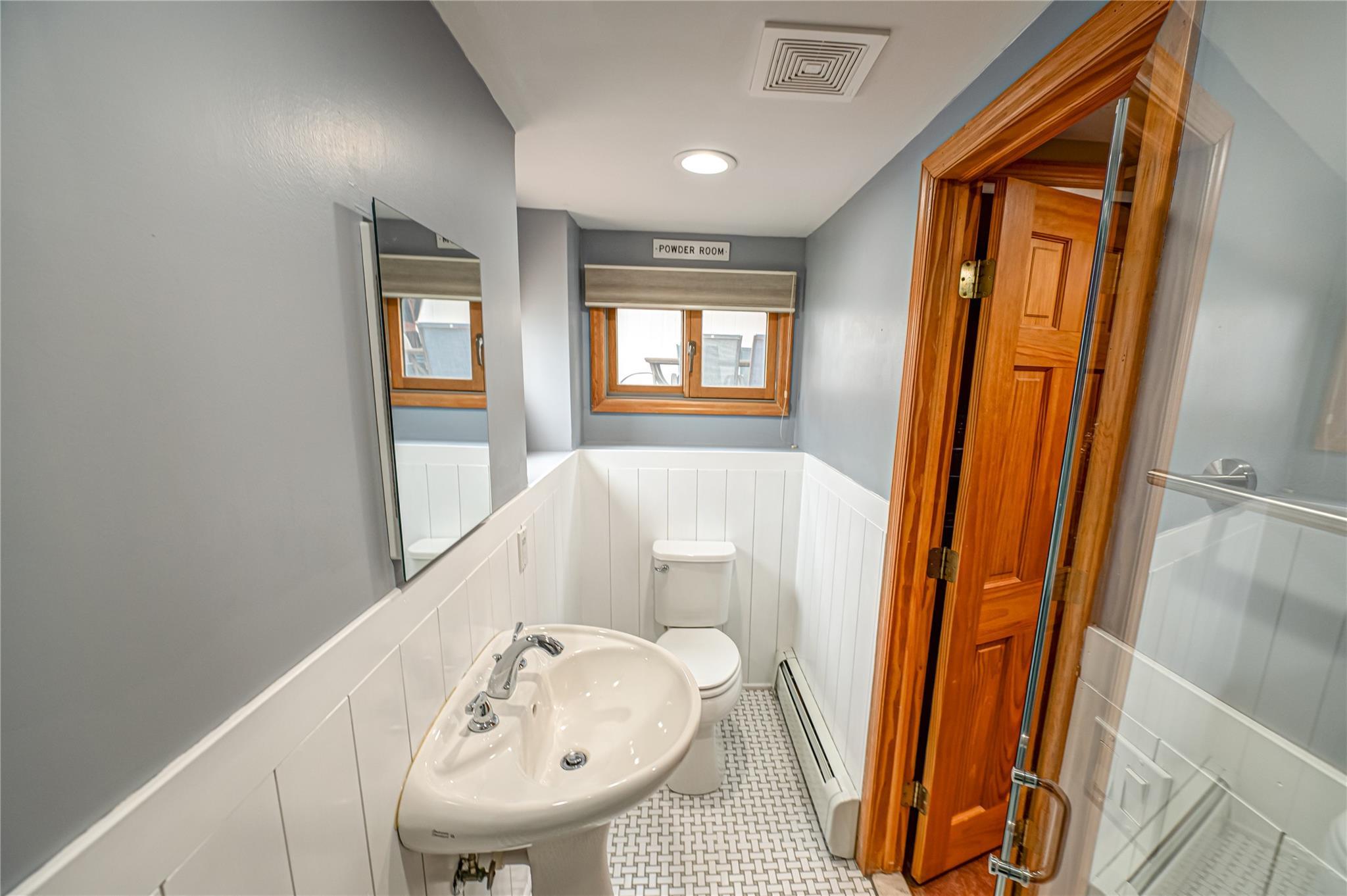 Single Family Philadelphia  Nassau County, NY 11762, MLS-851283-16