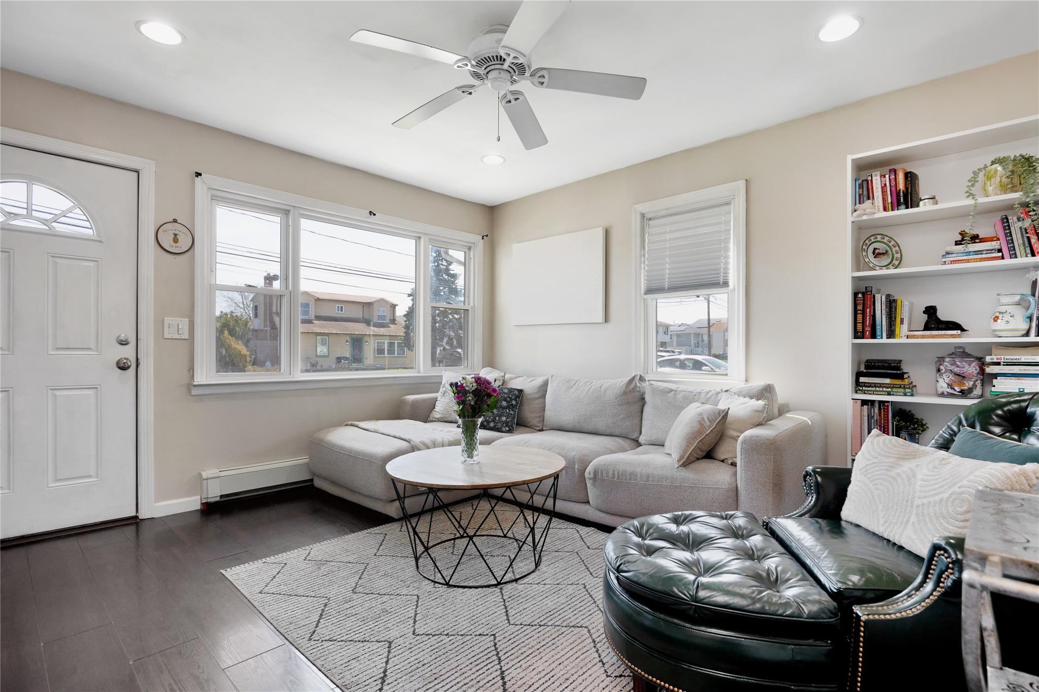 Single Family Kent  Suffolk County, NY 11701, MLS-851284-3
