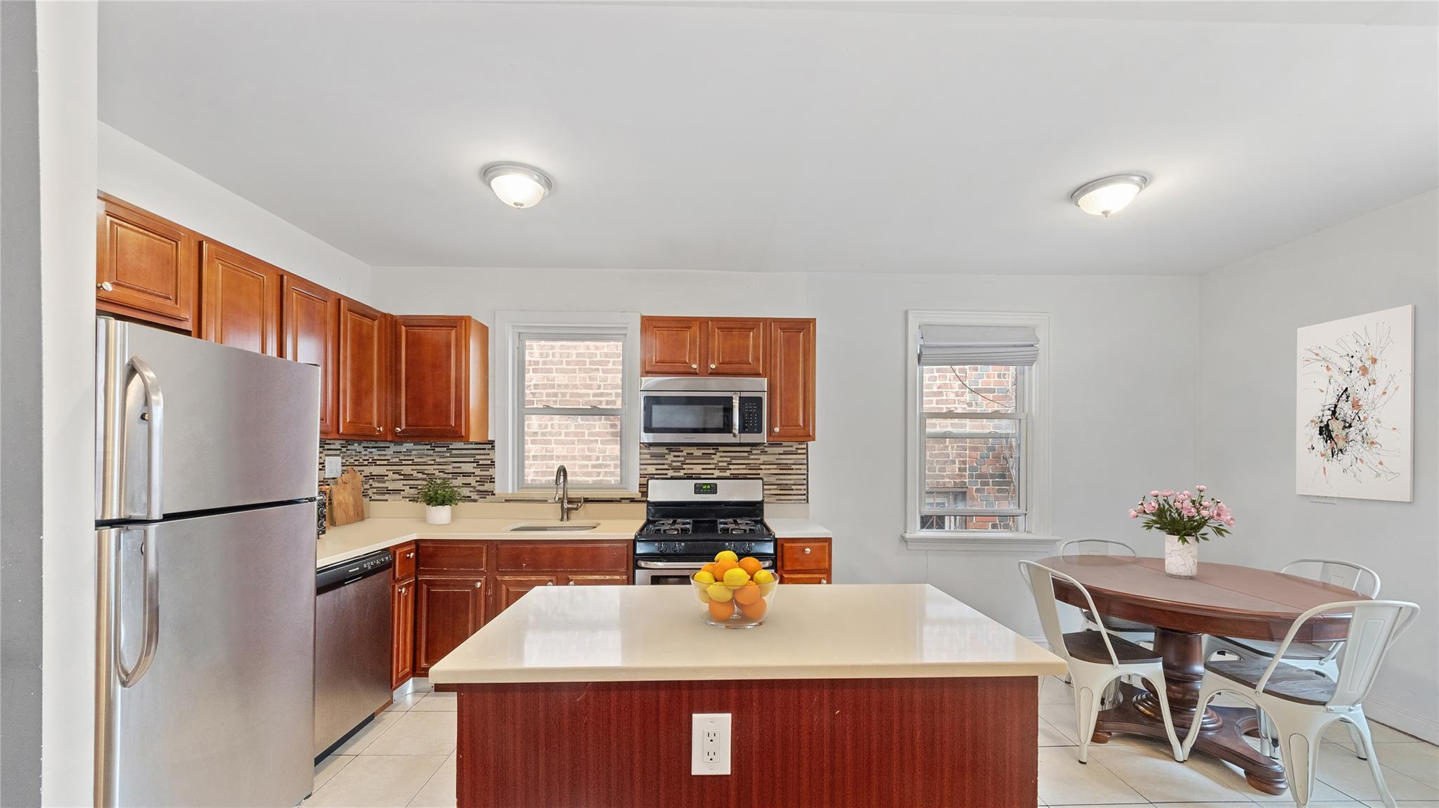 Single Family Edenwald  Bronx, NY 10466, MLS-851290-5